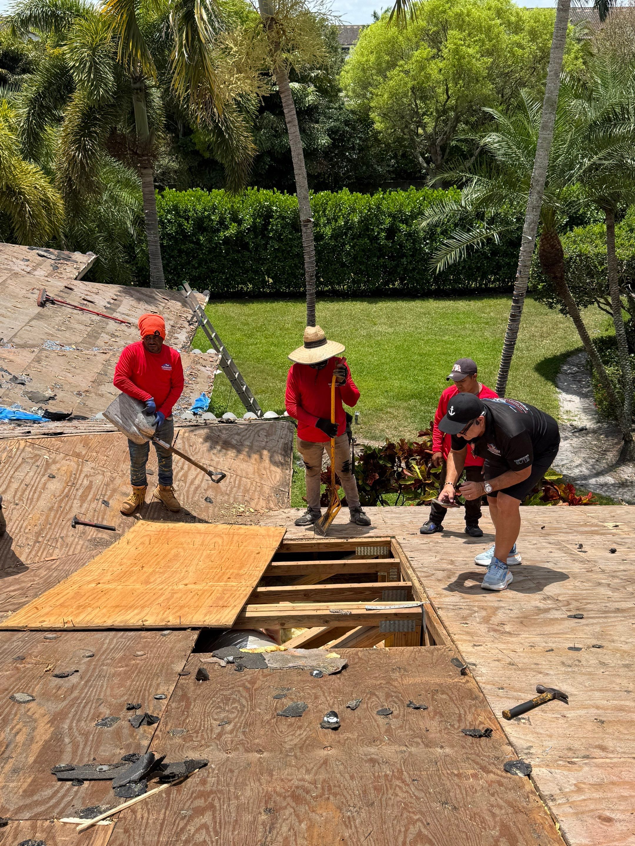 Metal Roof in Davie by Roofing Recovery