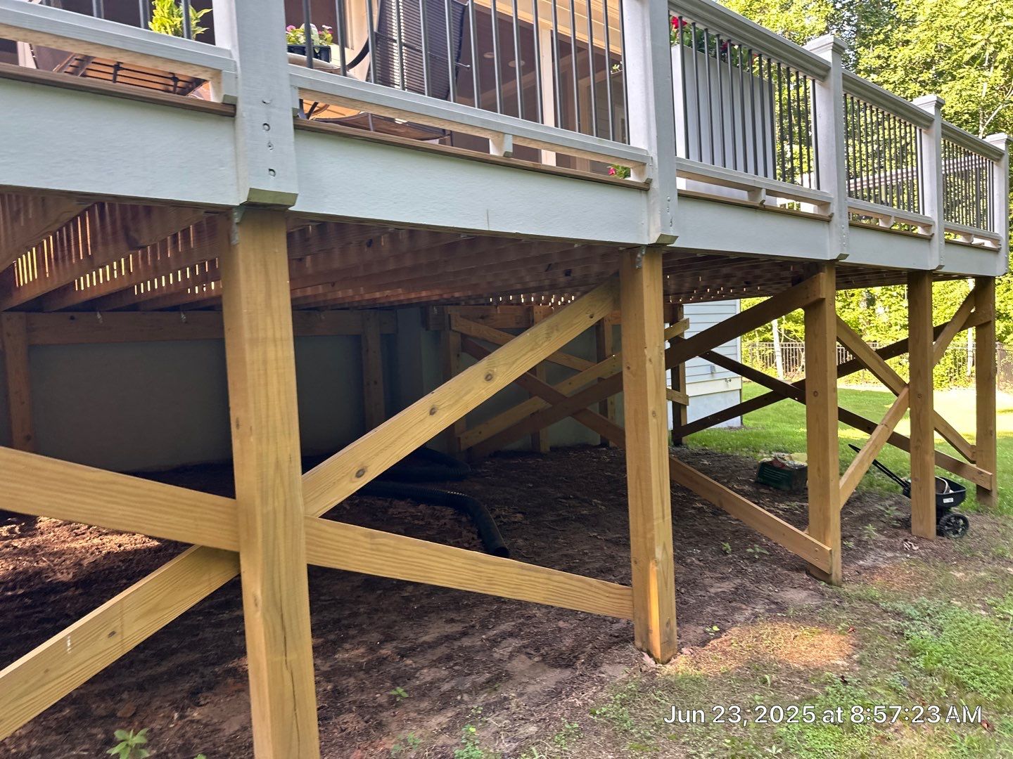 Wood Deck using Wood Sealant by DuraSeal