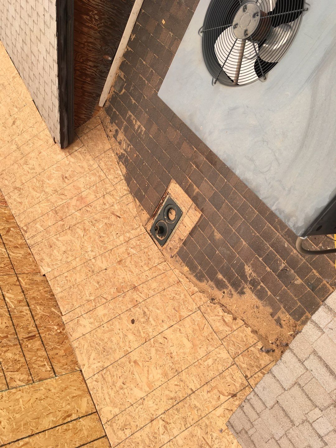 Spray foam and coatings using Conklin Benchmark/PUMA XL coatings and spray foam by Straight Edge Roofing Inc