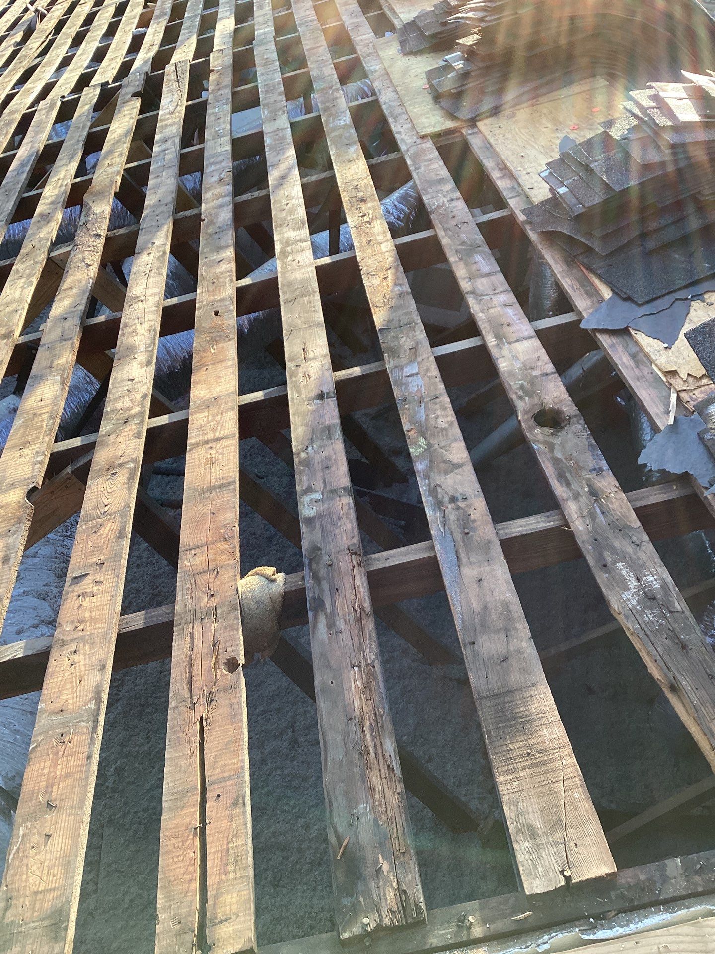 Residential Roofing Installation using Owen's Corning Duration (Lifetime) Shingles by Roof Repair Company