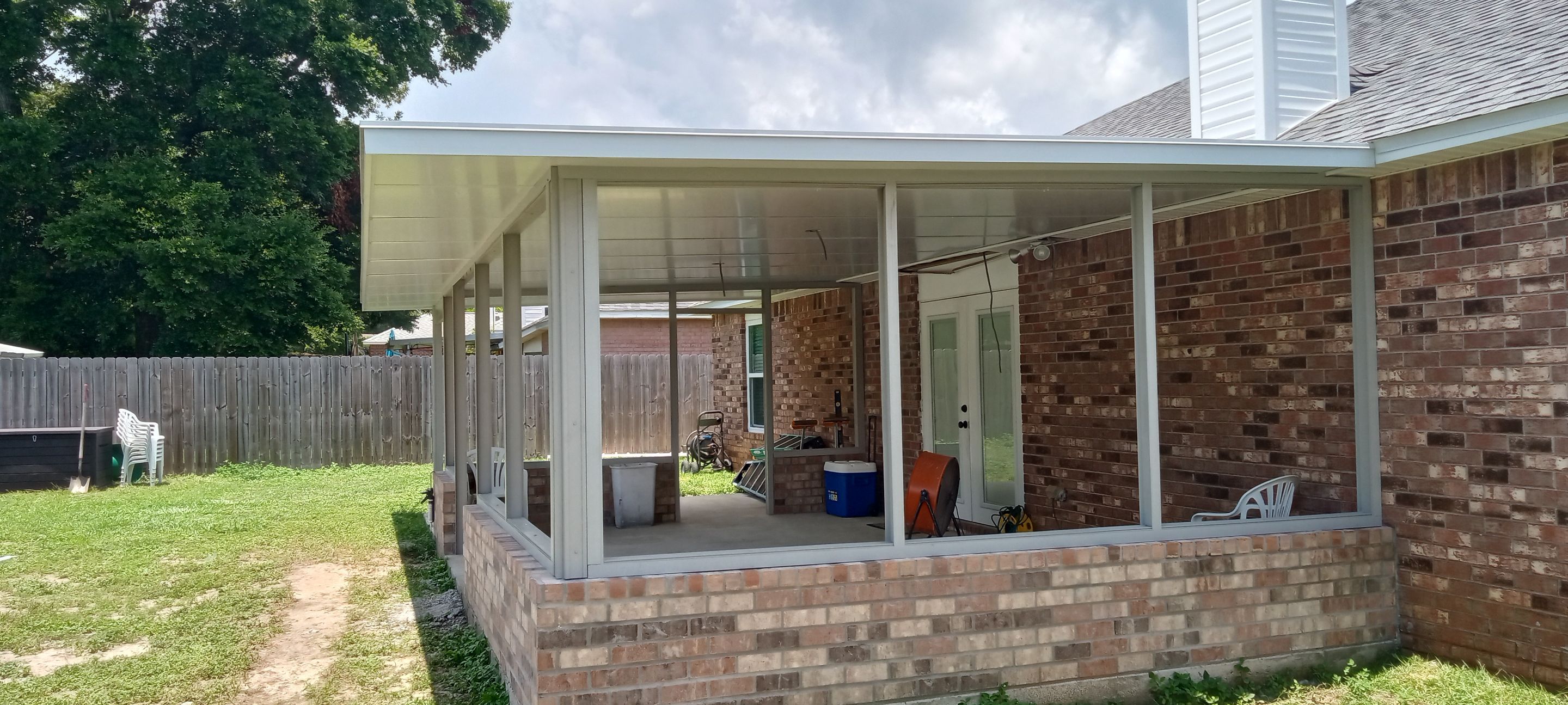 Screen Room Using Colorbeam by Titan Sunrooms