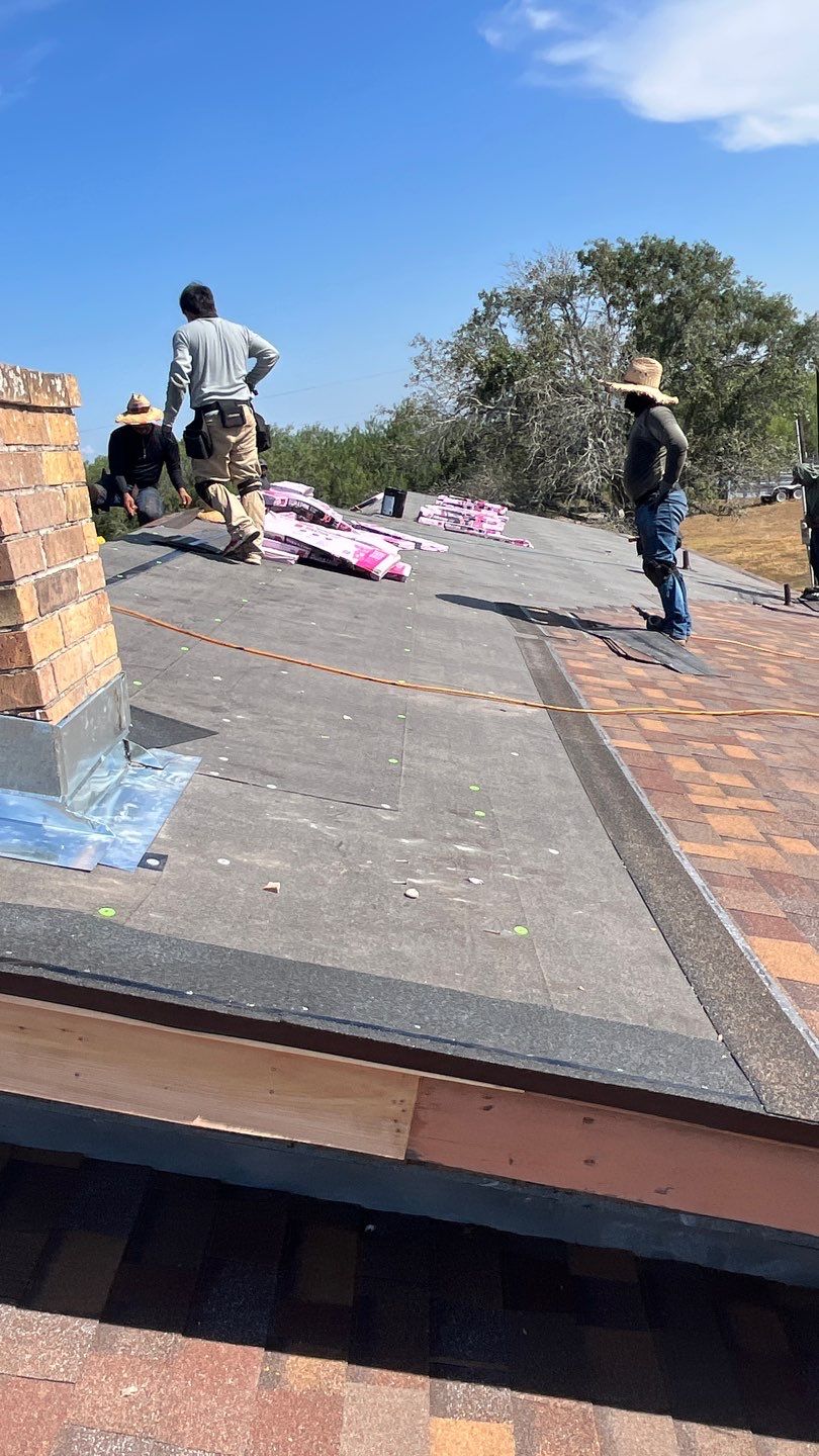 Country Roofing by Bayfront Roofing and Construction
