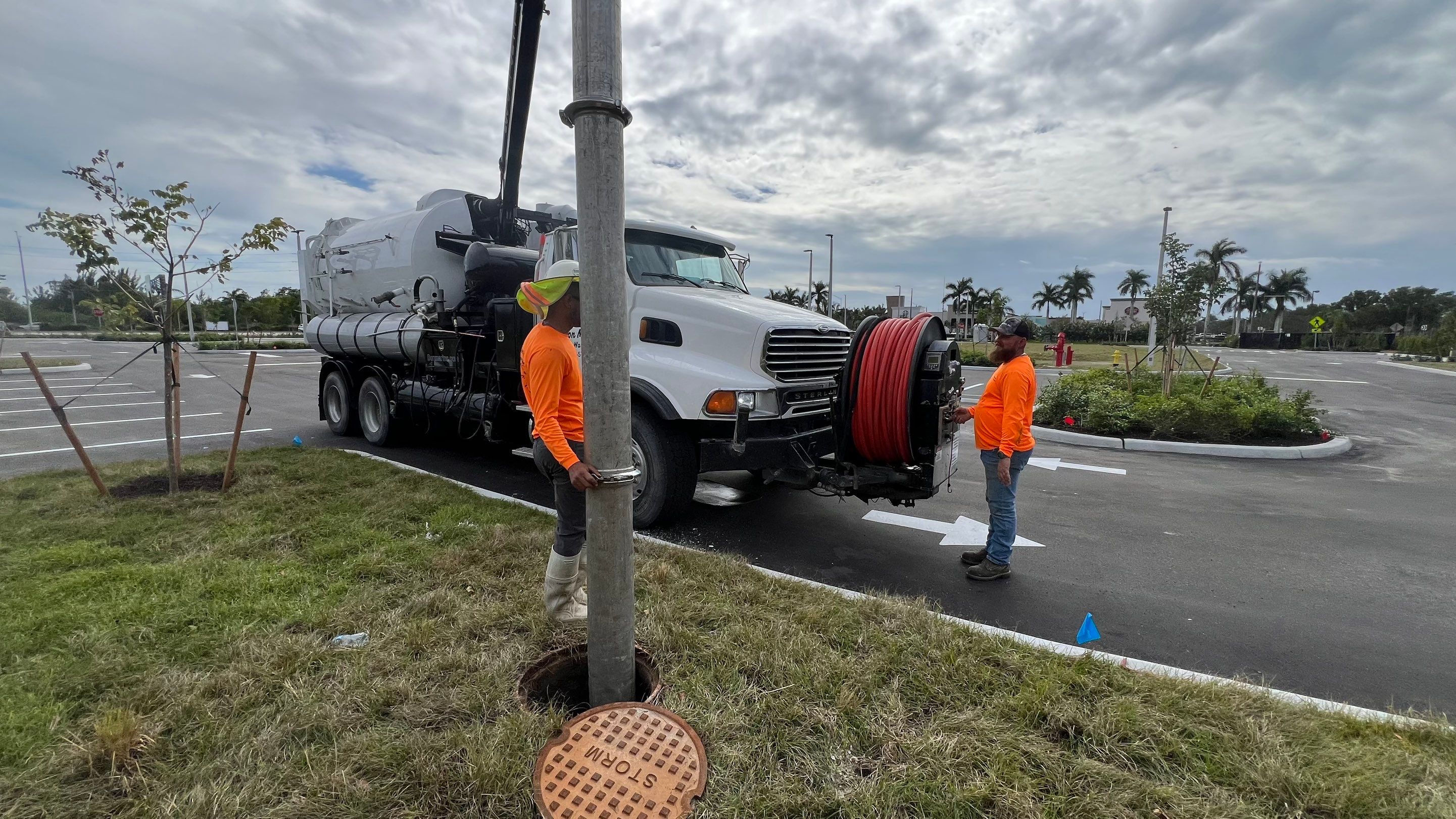 New Construction Commercial Parcel Stormwater System Cleaning by APS Power & Water