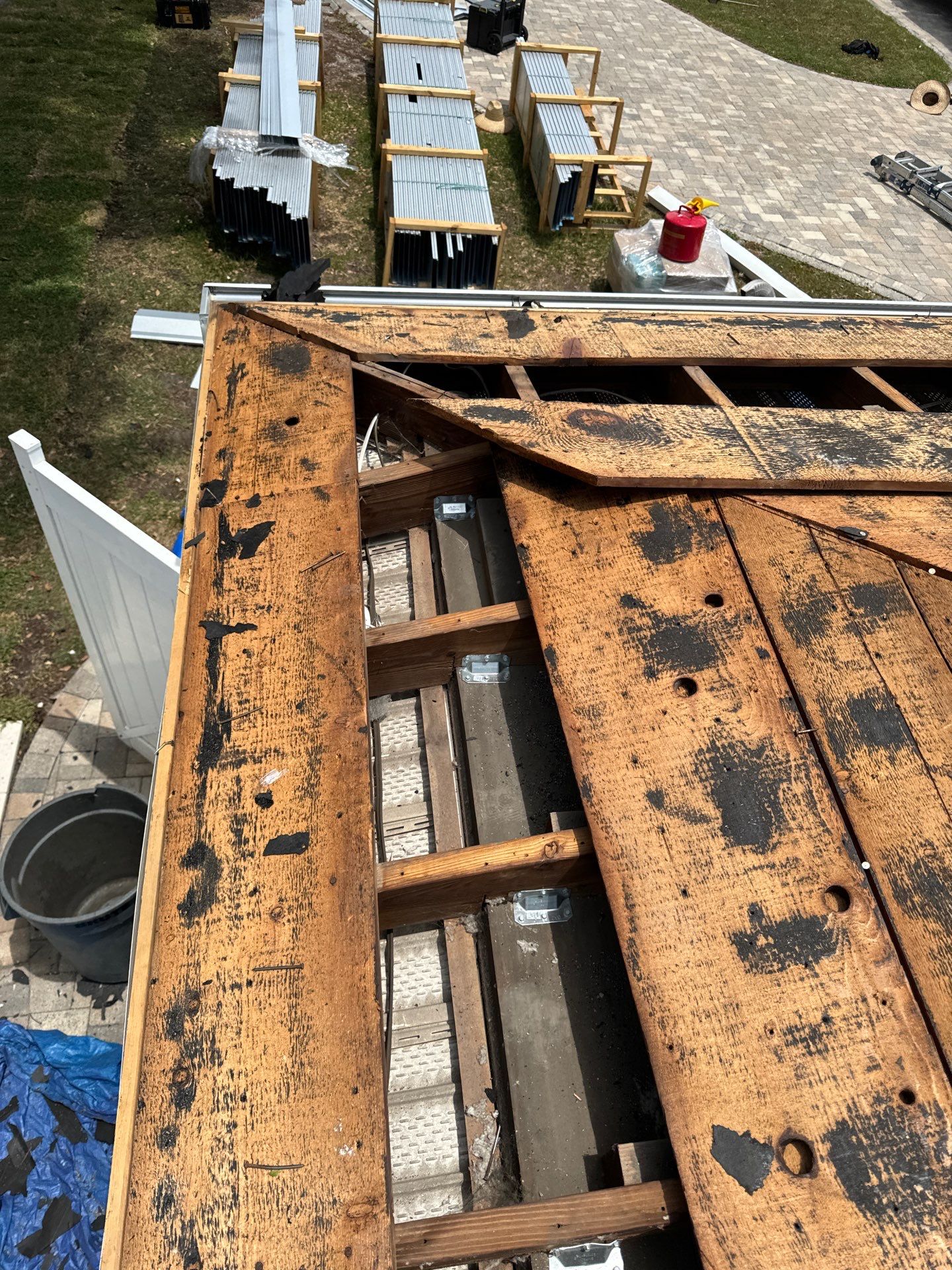 Project in Gulfport 33707 by Mitchell Roofing Company LLC 