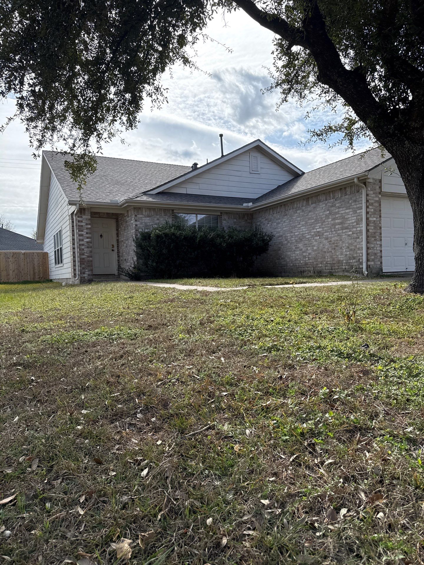 Residential Roof Replacement using GAF NATURAL SHADOW - WEATHERED WOOD by Elite Roofing LLC