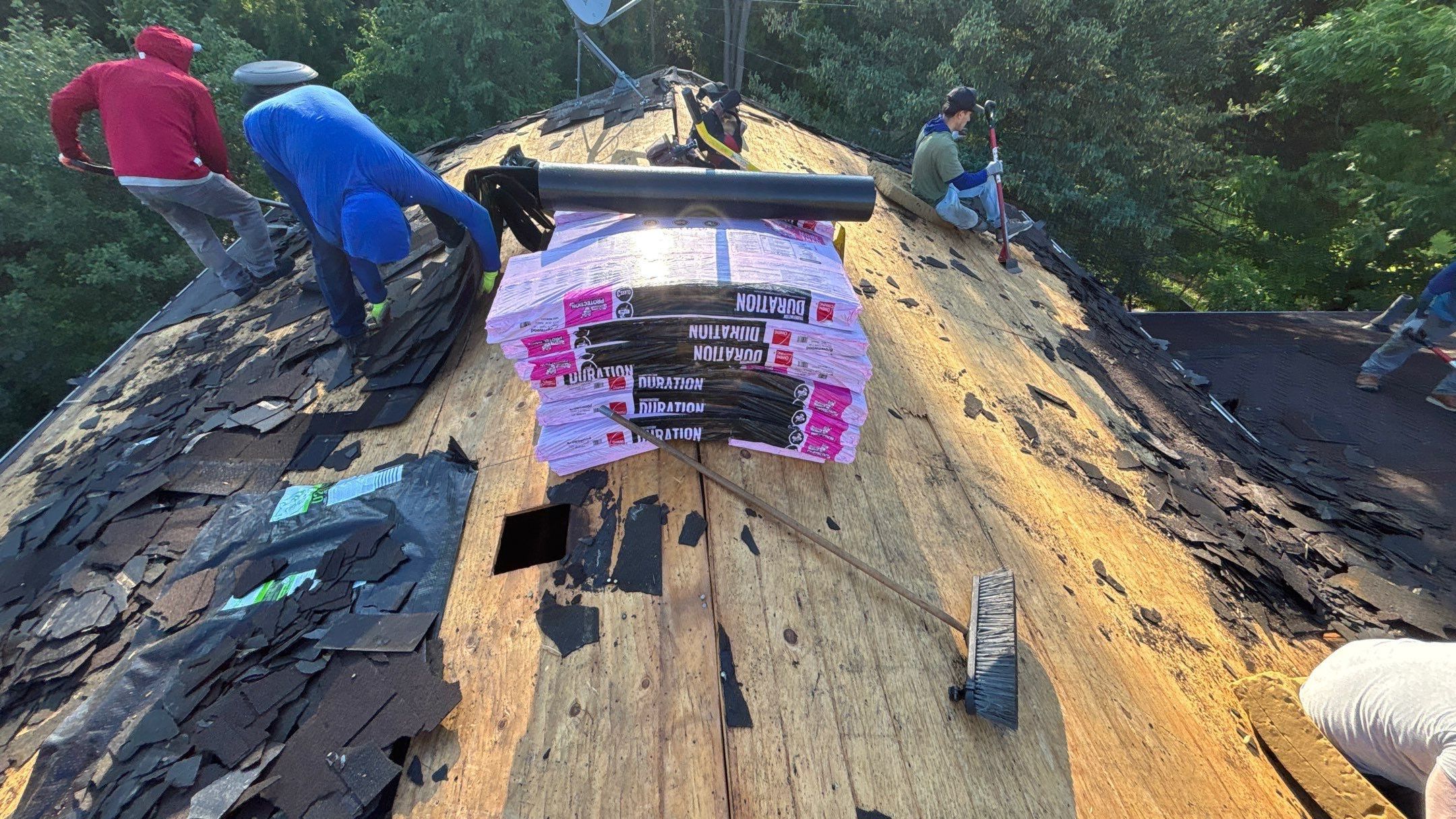Roof Replacement using Owens Corning Brownwood by 180 Contractors
