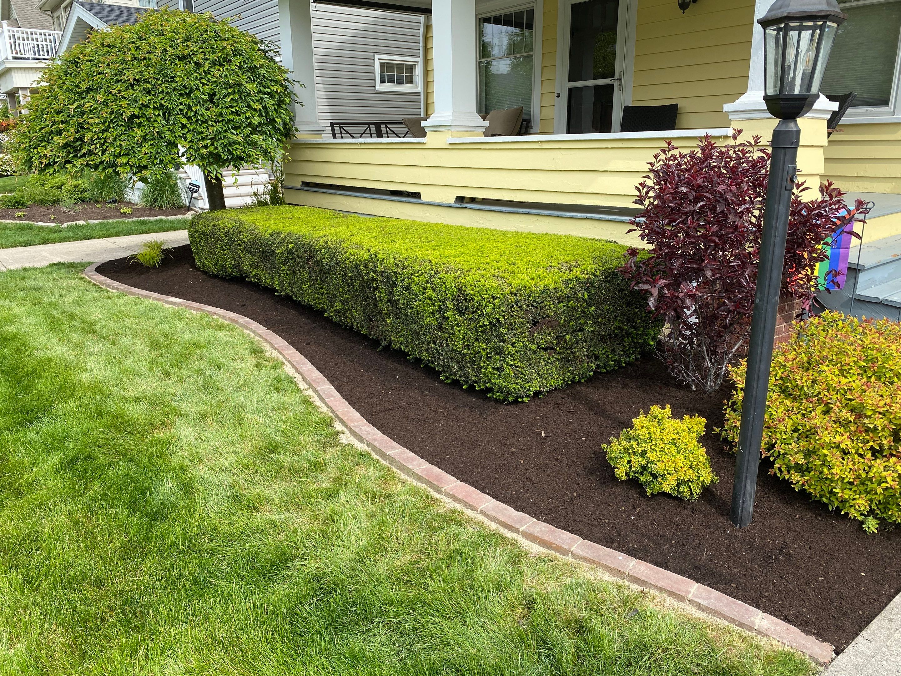 Hardscape Boarder Install by Elm Rose Gardens