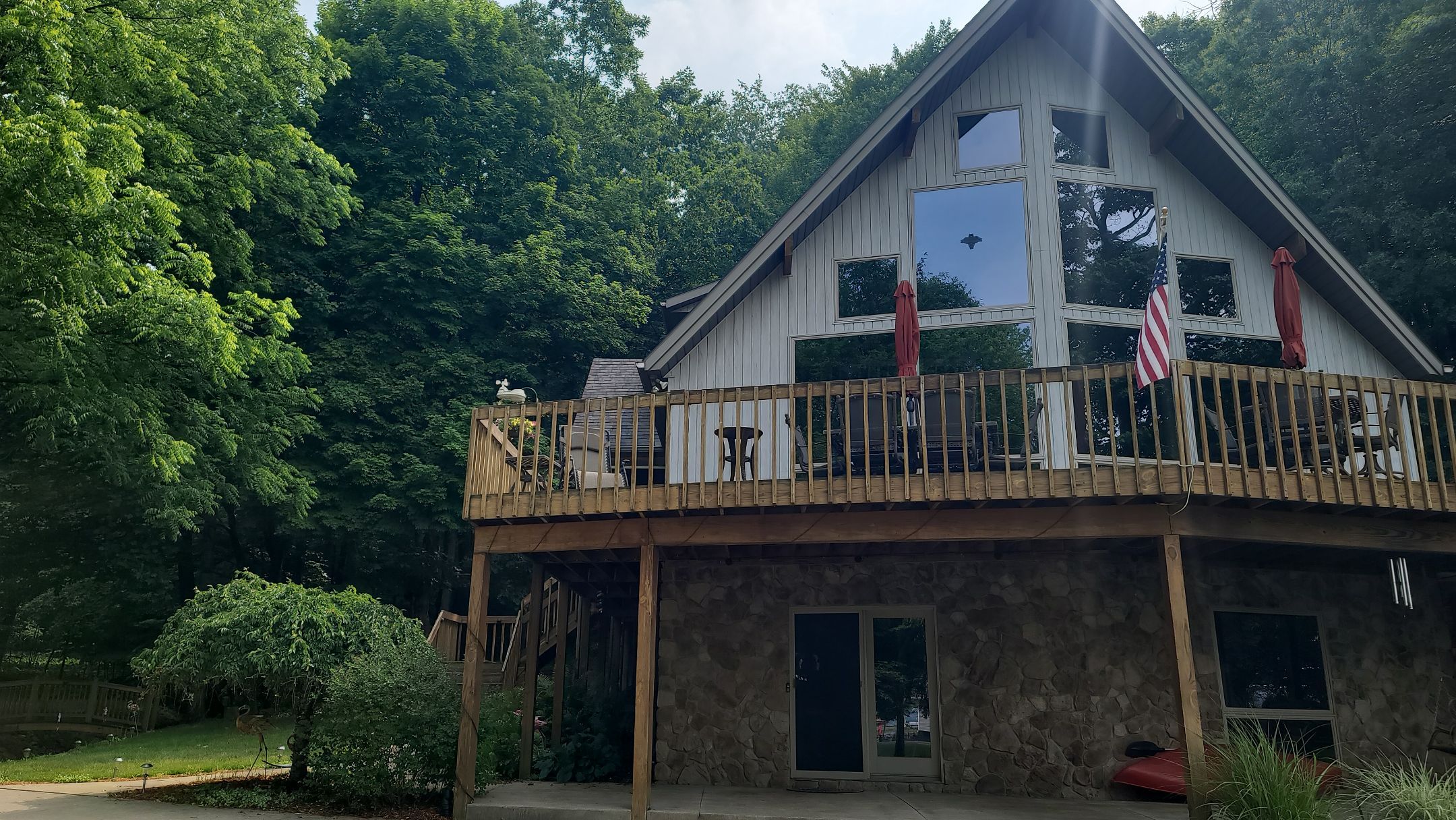 Owens Corning Color: Williamsburg Gray by Eagle Eye Roofing