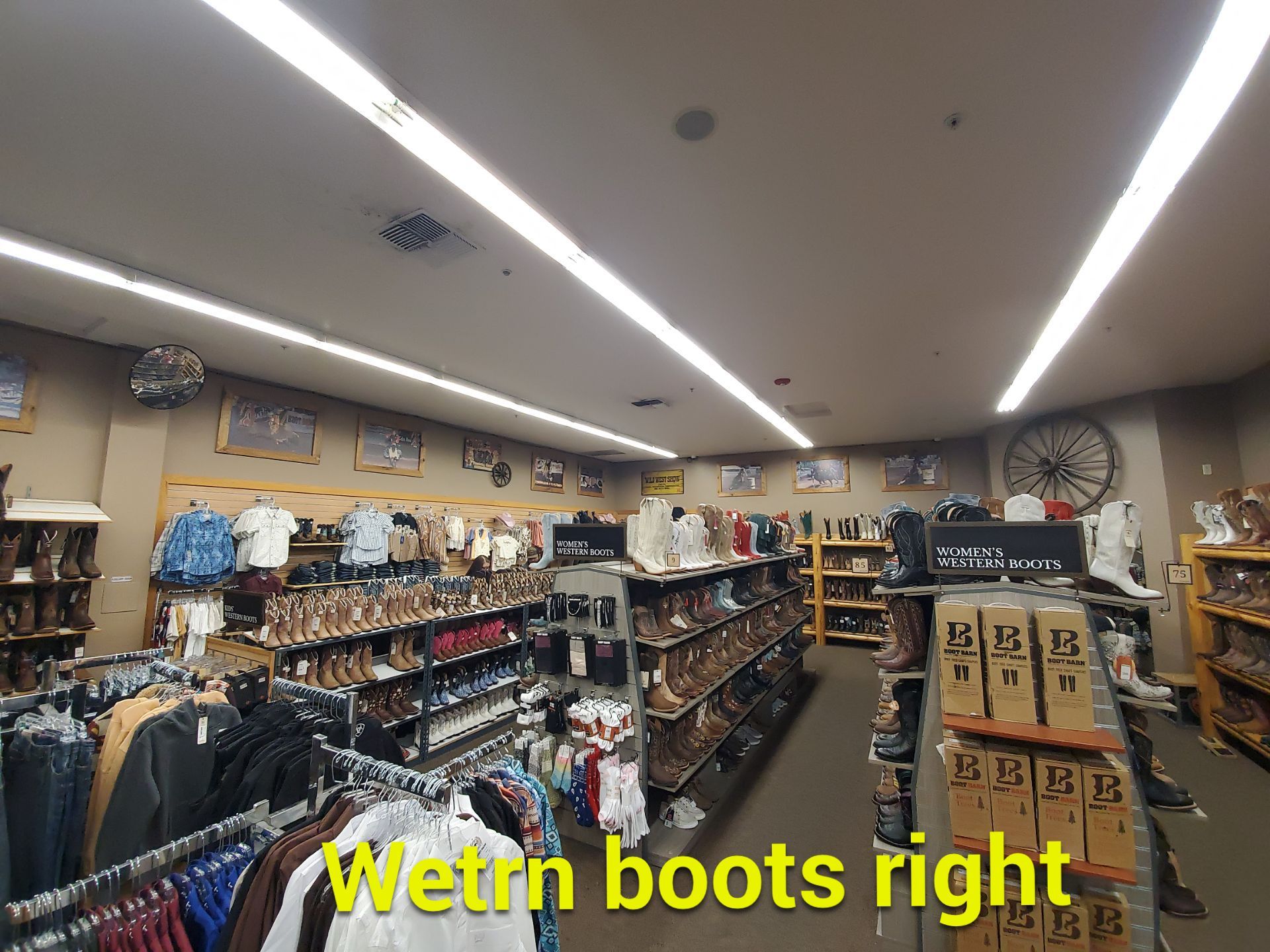 Boot Barn 0089 Bend  OR by Solis