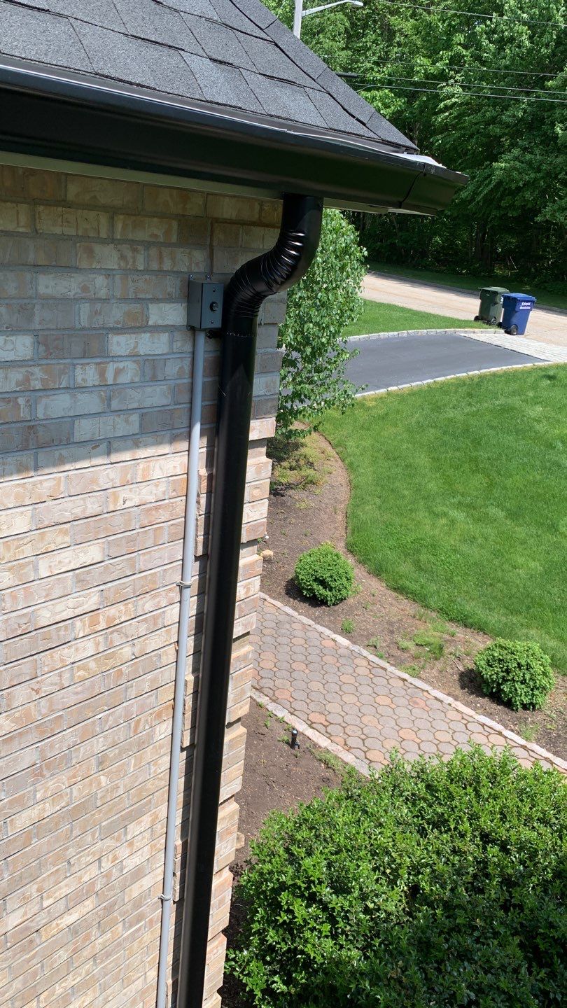 Residential Roofing Installation using Owens Corning TruDefinition Onyx Black by A Plus Exterior