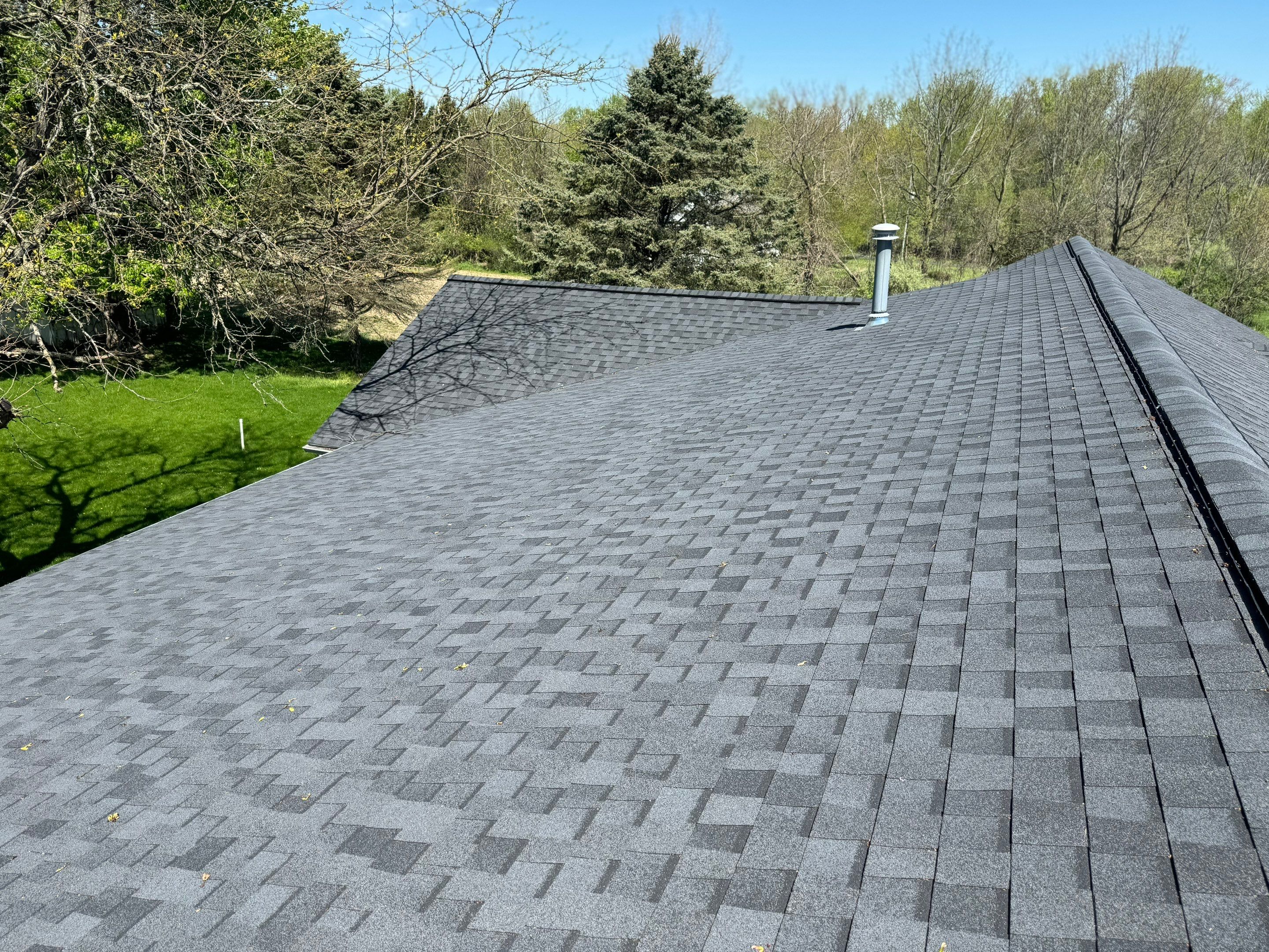 Class 4 Impact Resistant Shingles by GRACCO