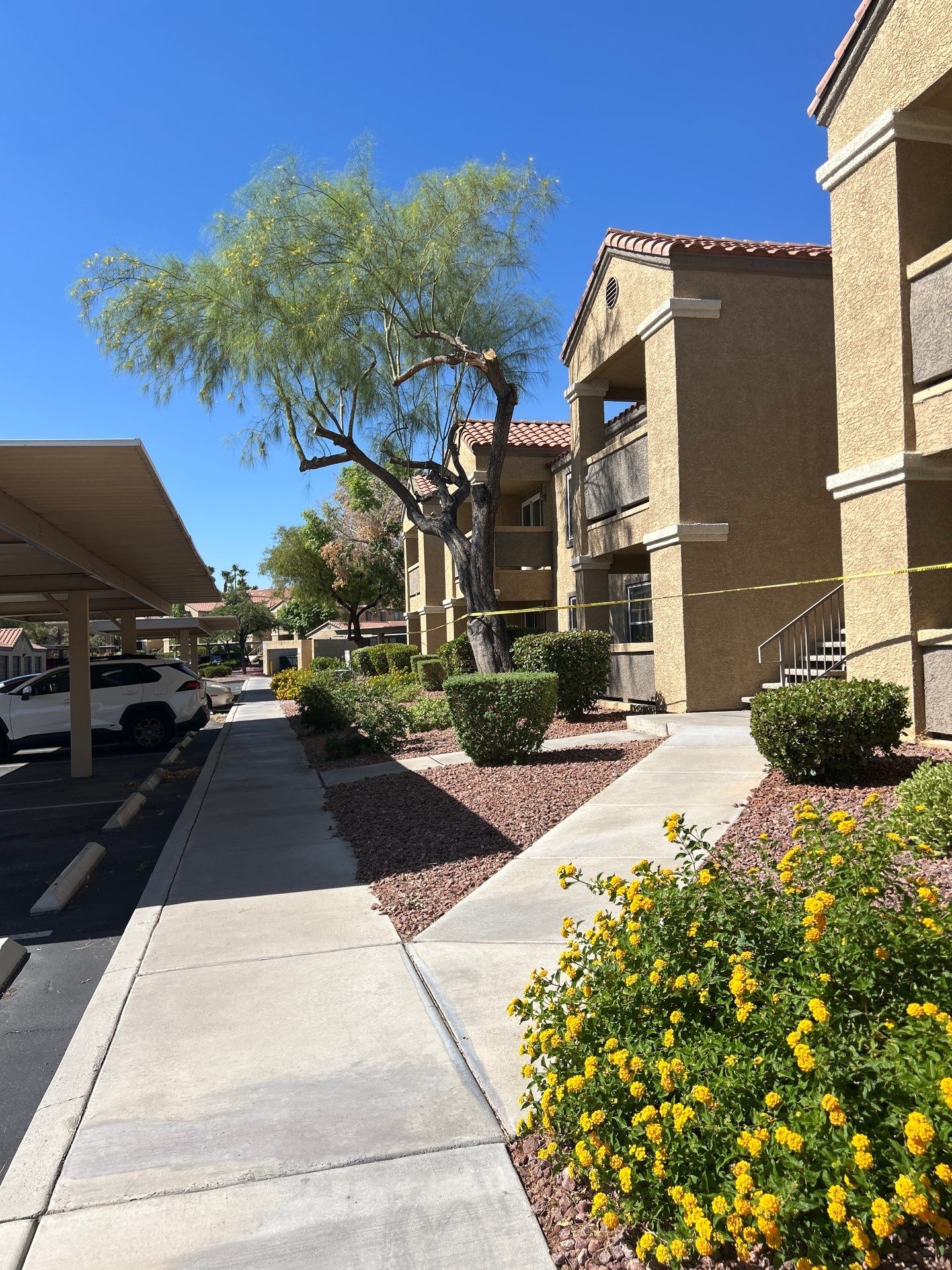 L15364-Latigo Condos by The Original Roofing Company