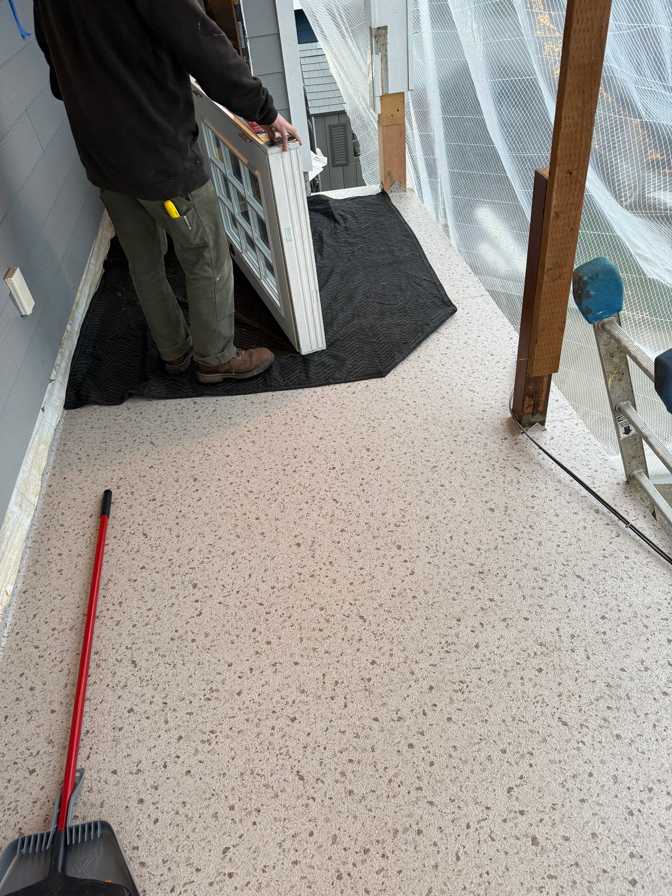 Sweet Duradek in North Seattle for Lebron by RoofWorks Northwest