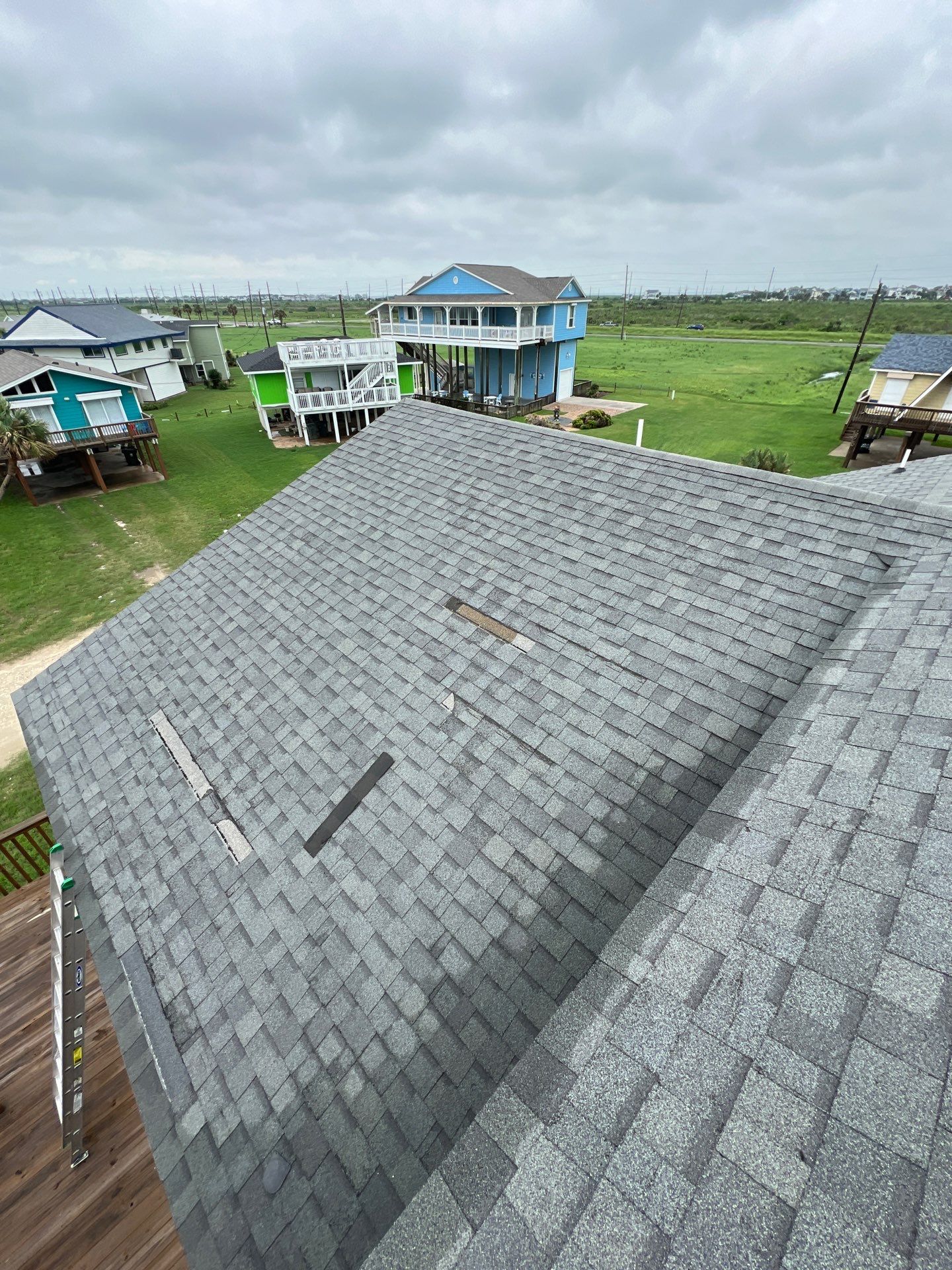 Hail Damage using Owen's Corning Duration (Lifetime) Shingles by Roof Repair Company