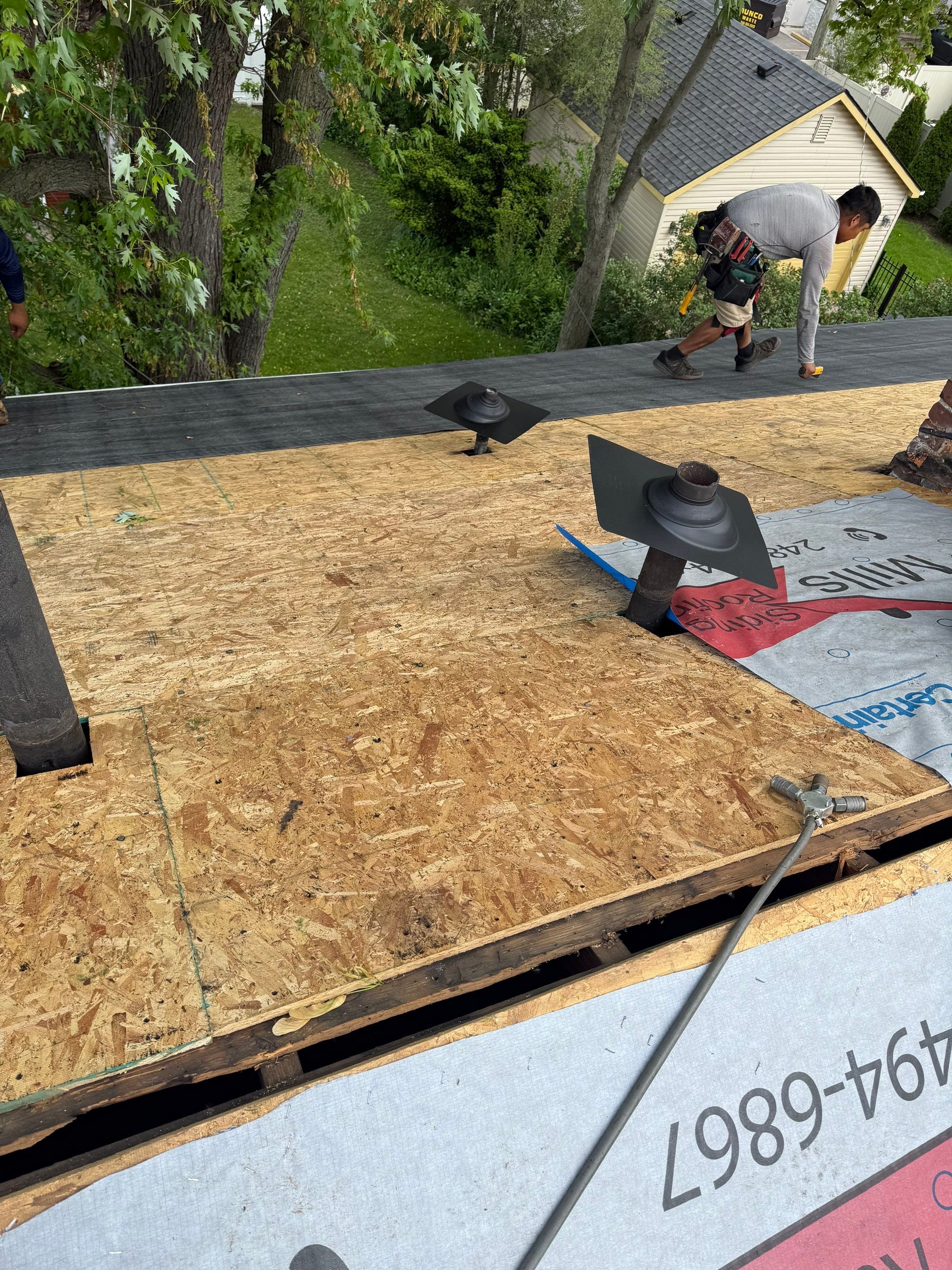 Project in Ferndale by Eave Roofing