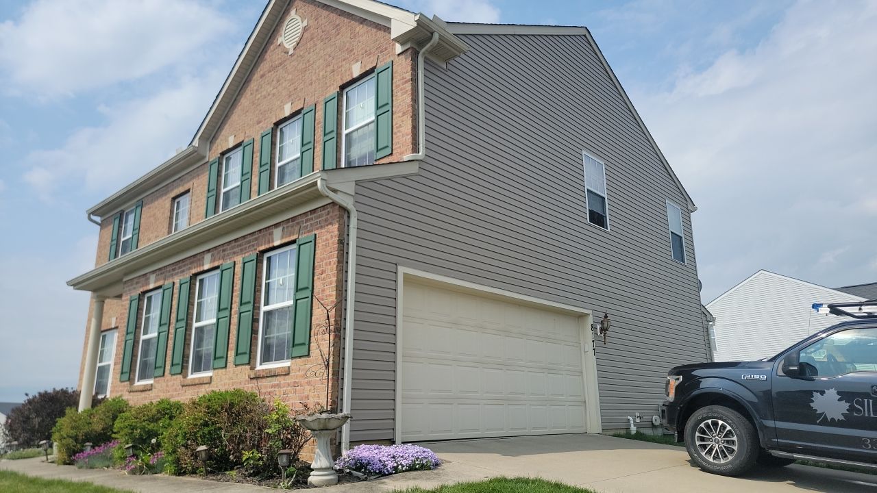 Dan & Amy Danks by Silver Leaf Contracting 
