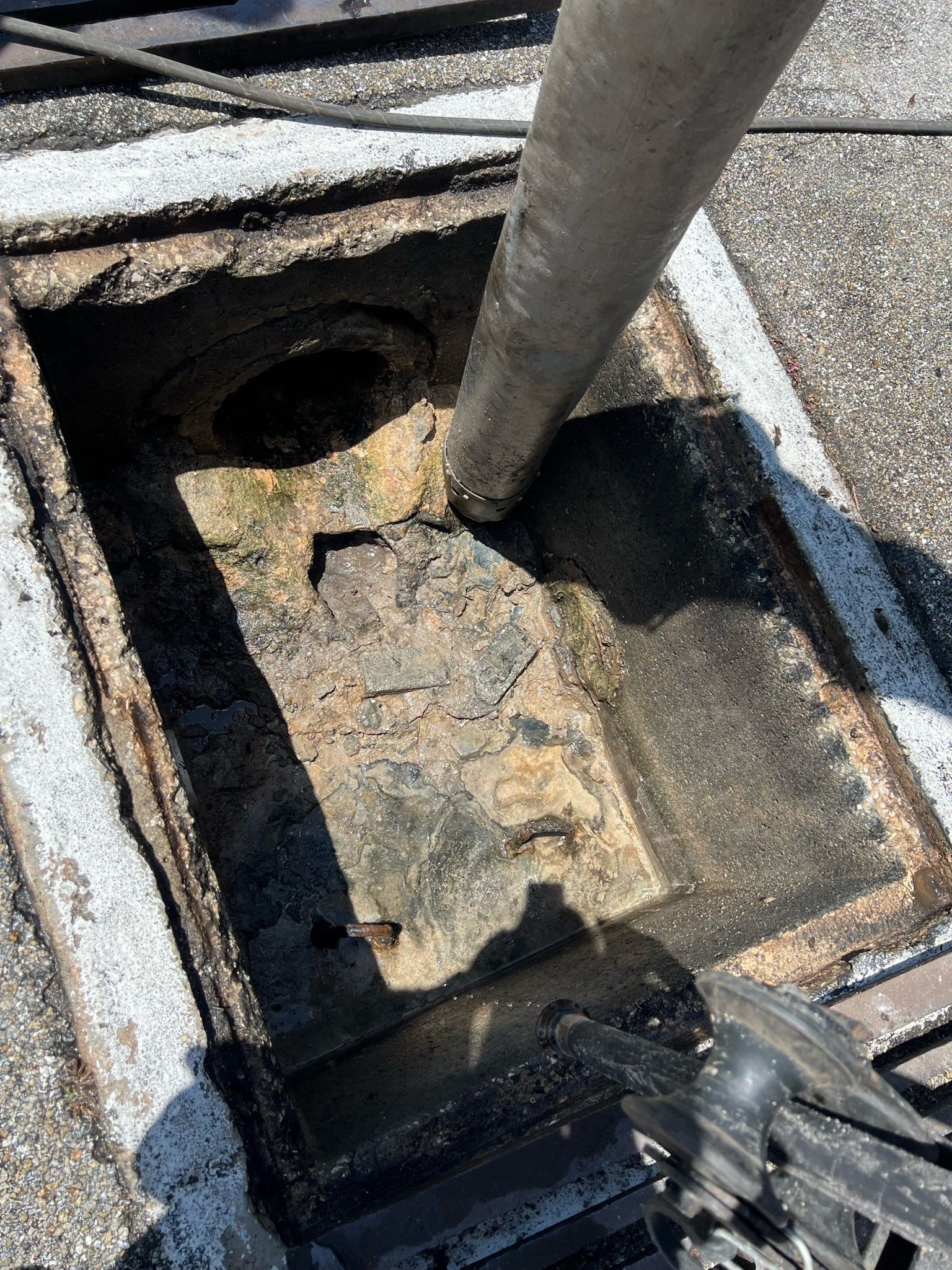 Apartment Complex Storm Water System Maintenance by Don Mar, Inc. Storm Water Solutions