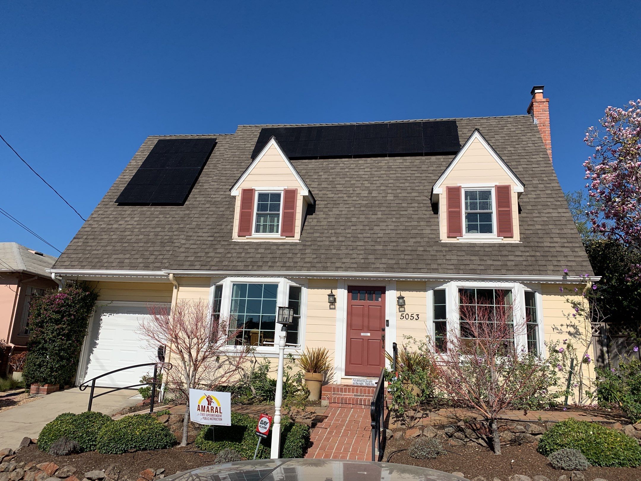 Carlos & Chela’s Home by SpotFree Window Cleaning