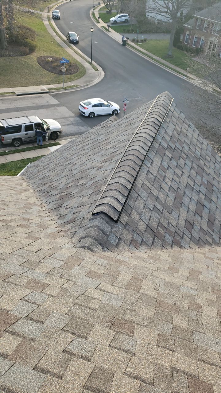 Fairfax Station: CertainTeed Landmark Pro Designer Shingles in Max Def Weathered Wood by RM Banning, Inc.