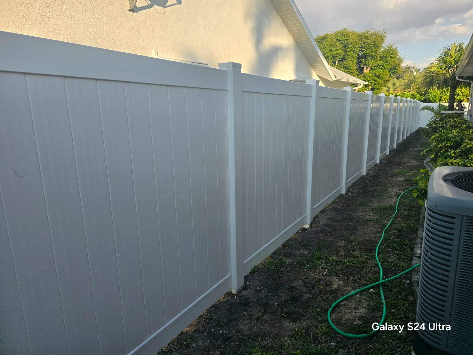 Full Residential Vinyl Privacy Fence Installation in Cape Coral by True Fence LLC