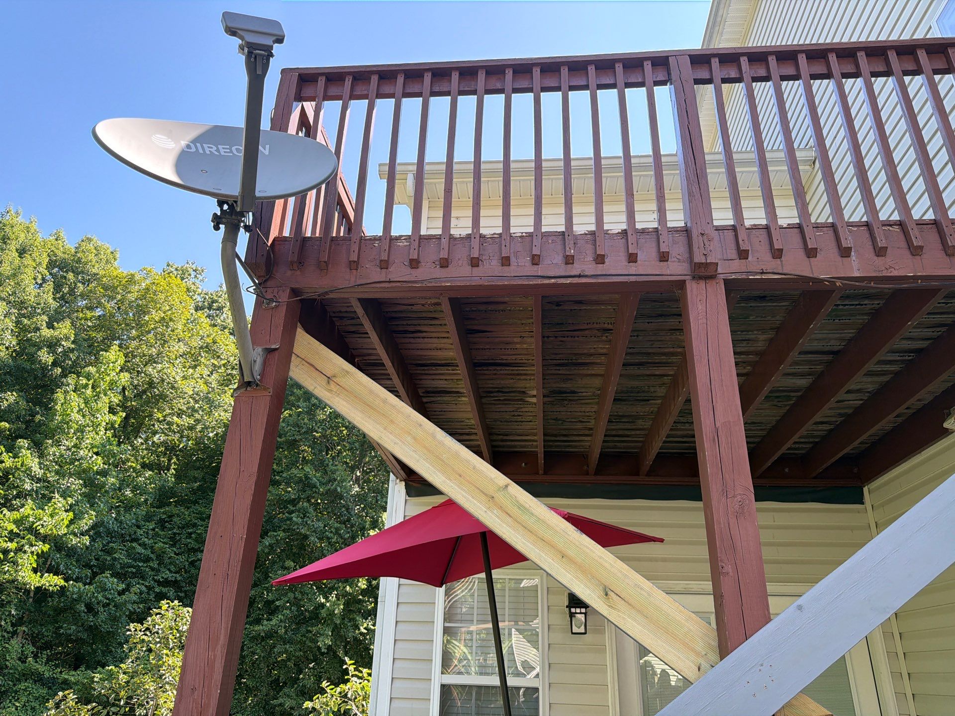 Deck using Wood Sealant by DuraSeal