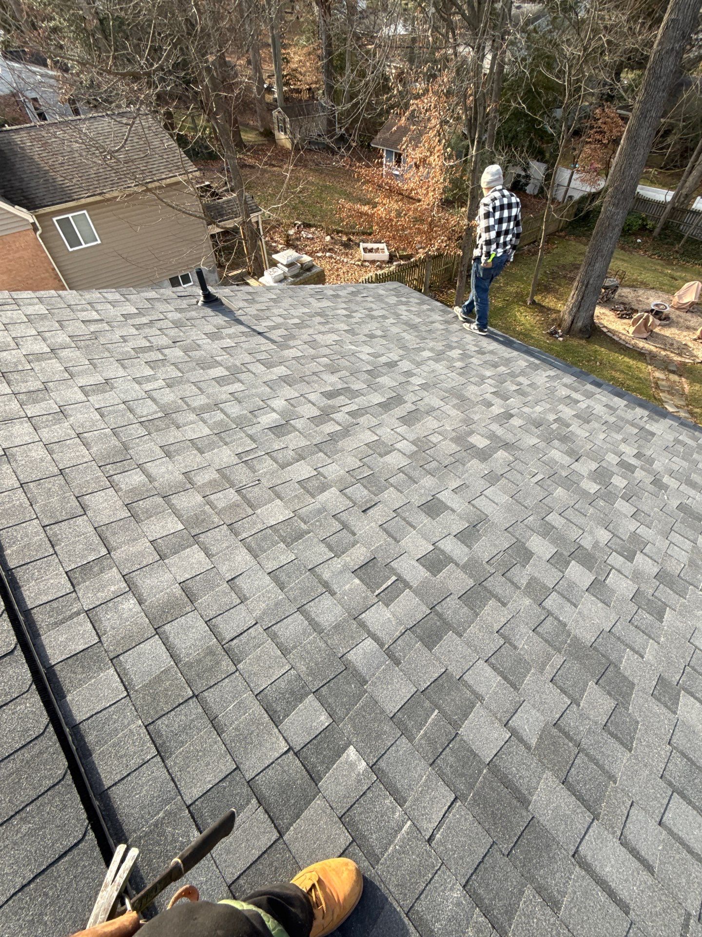 Springfield : Residential Roof Replacement with CertainTeed Landmark Pro in Max Moire Black  by RM Banning, Inc.