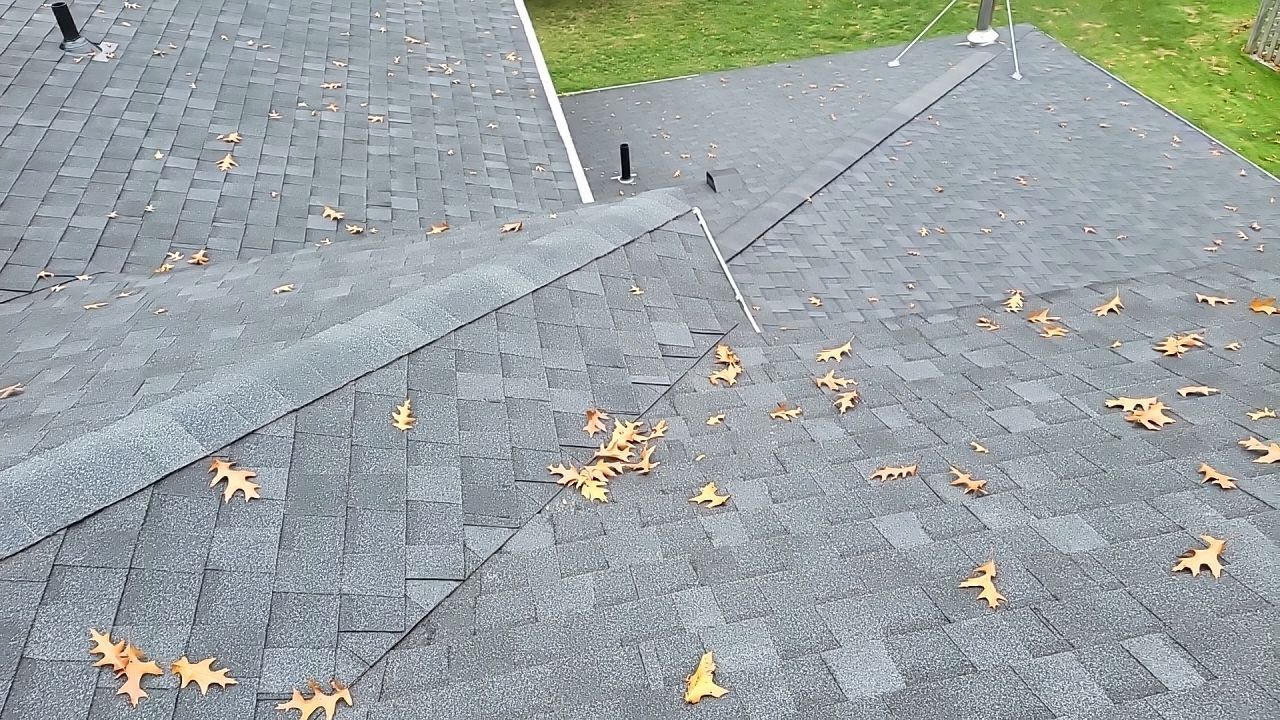 ATLAS PINNACLE COLOR: SCOTCHGARD BLACK DRIP EDGE: WHITE by Eagle Eye Roofing