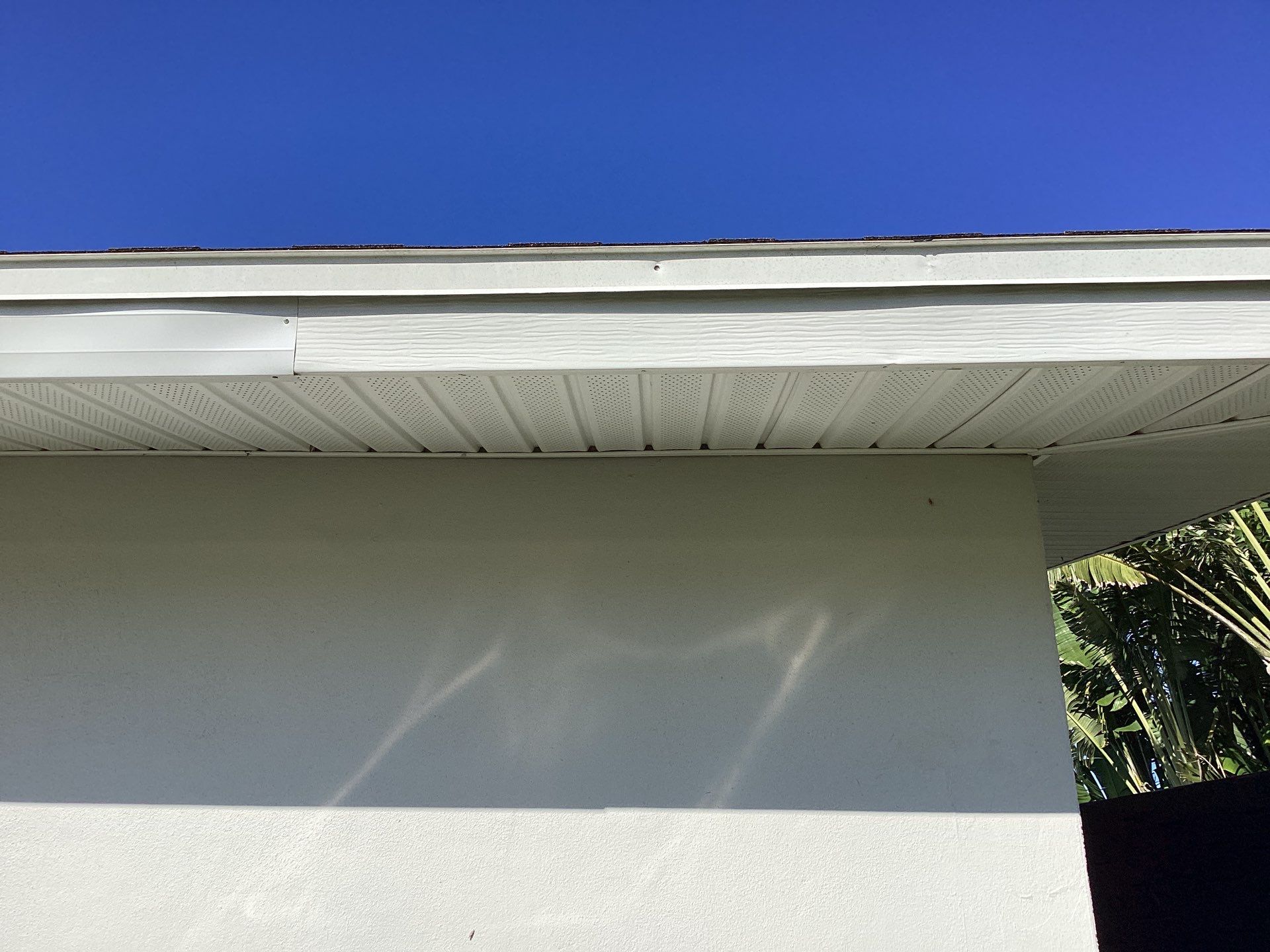 7-Inch K-Style Gutters Installed in Fort Myers FL by Gutter Professor by Gutter Professors