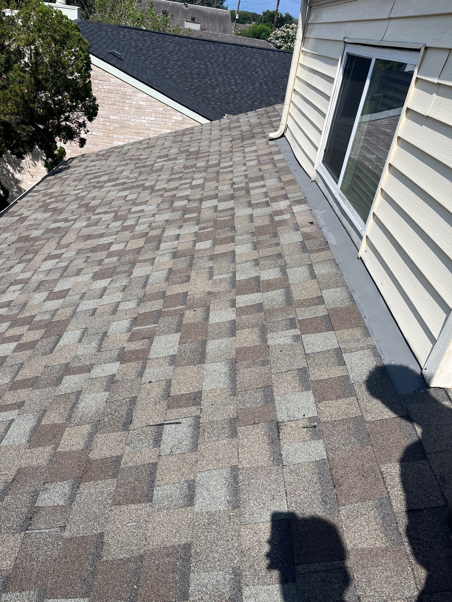 Residential Roofing Installation using Owen's Corning Duration (Lifetime) Shingles by Roof Repair Company