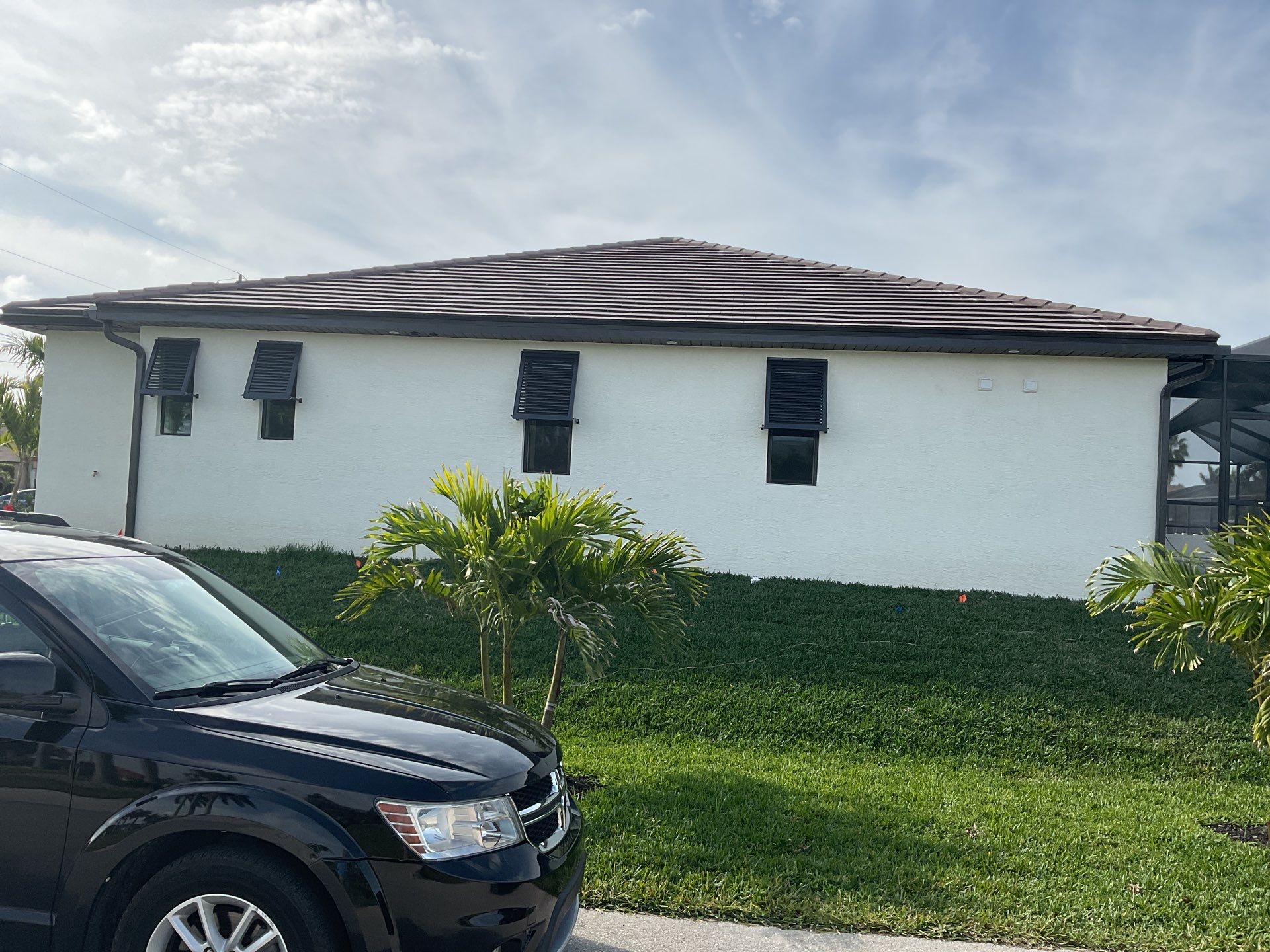 Bronze Seamless Gutters using K-Style Seamless Gutters in Cape Coral FL by Gutter Professors