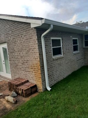 Seamless Gutter Installation using White K-Style Gutters