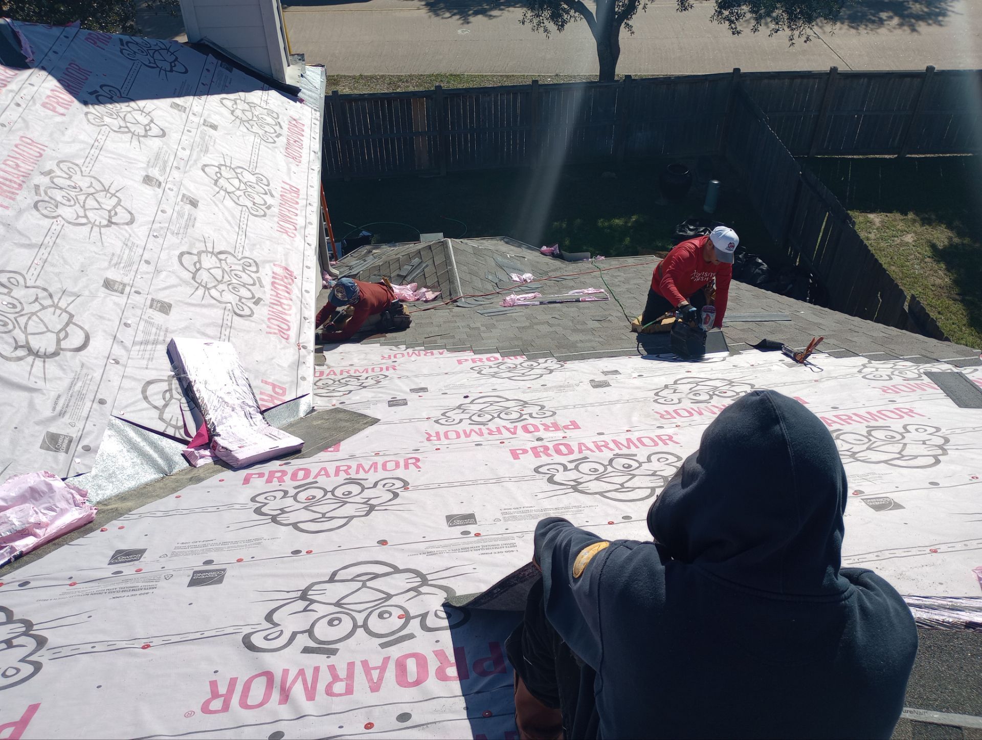 Residential Roofing Installation using Owen's Corning Duration (Lifetime) Shingles by Roof Repair Company