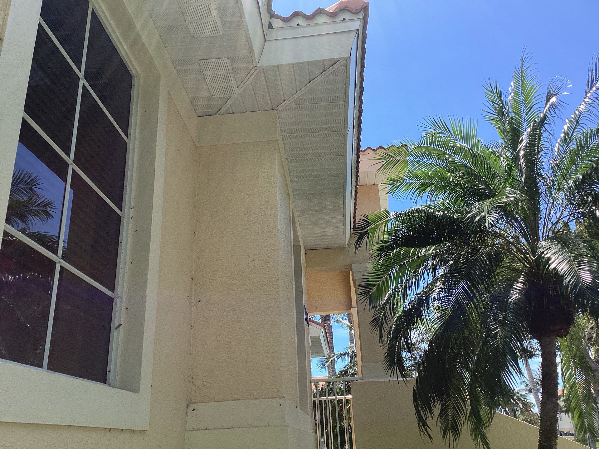 Residential Gutter Upgrade in Fort Myers FL by Gutter Professors