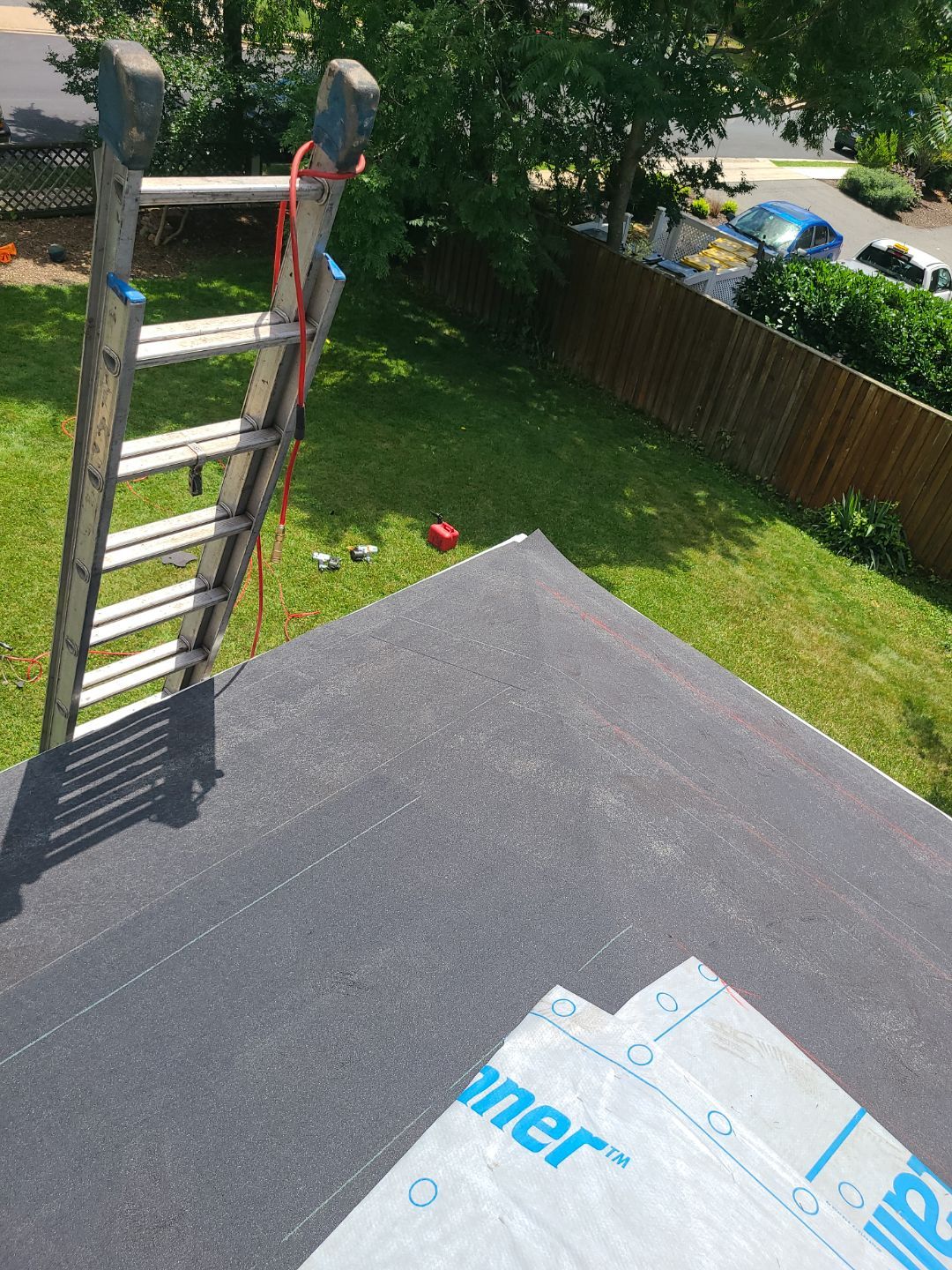 Arlington: CertainTeed Landmark Designer Shingles in Moire Black by RM Banning, Inc.