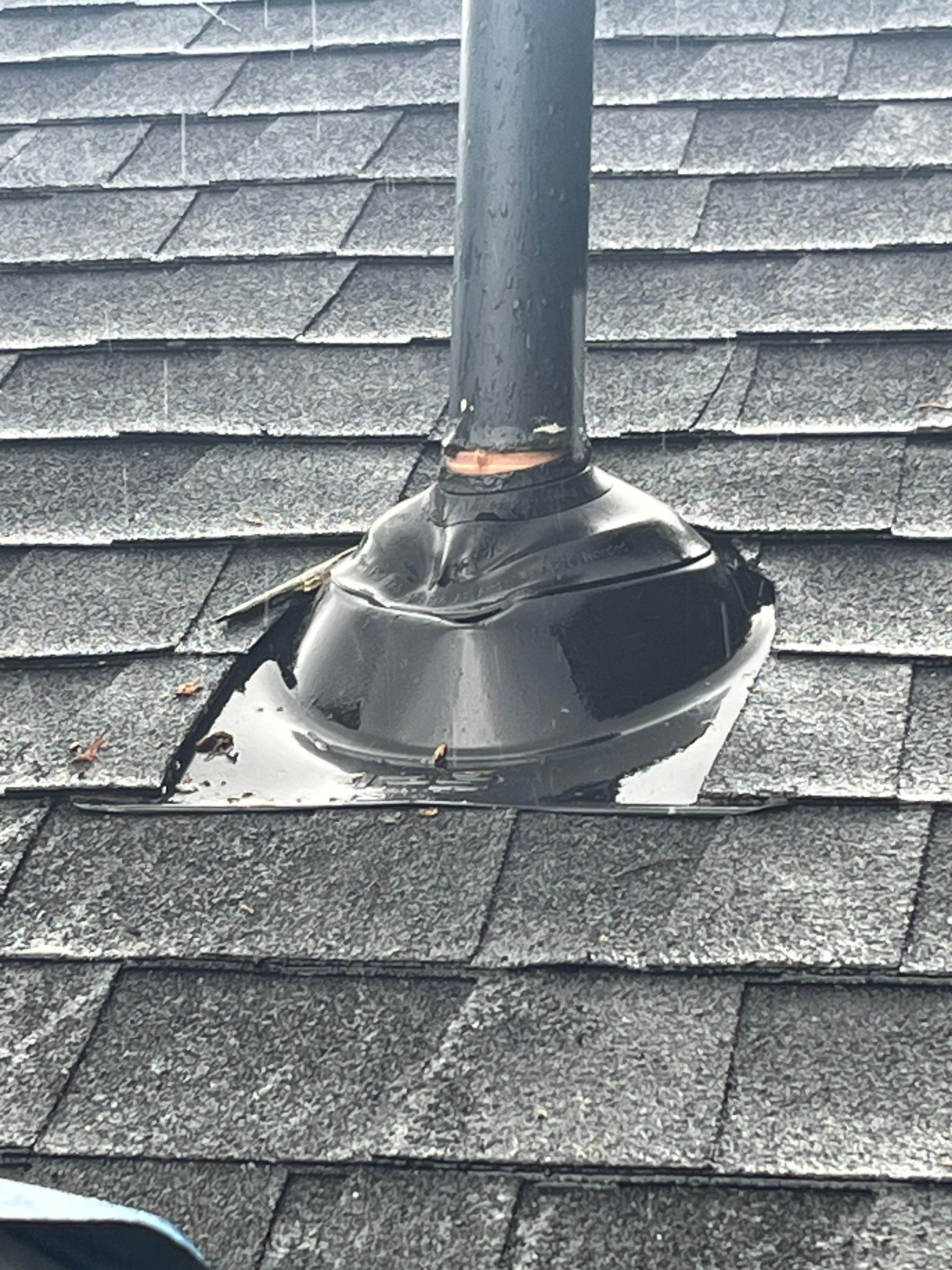 New Bern Roof Replacement Following Storm and Tree Damage by North Carolina Roofs