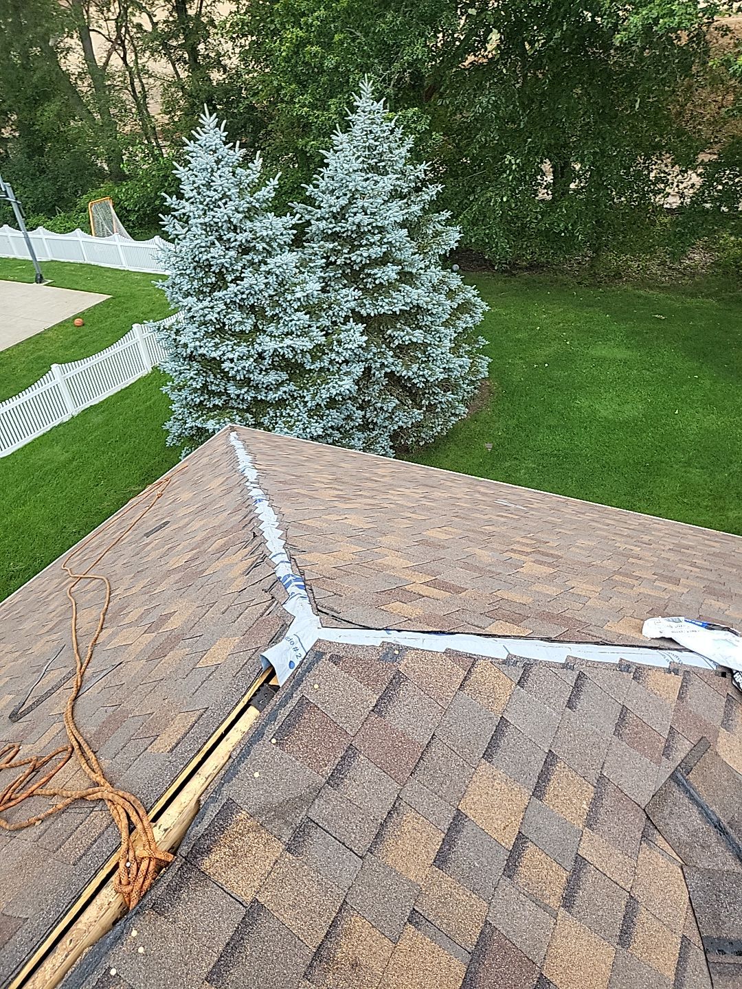 ATLAS PINNACLE COLOR: COPPER CANYON by Eagle Eye Roofing
