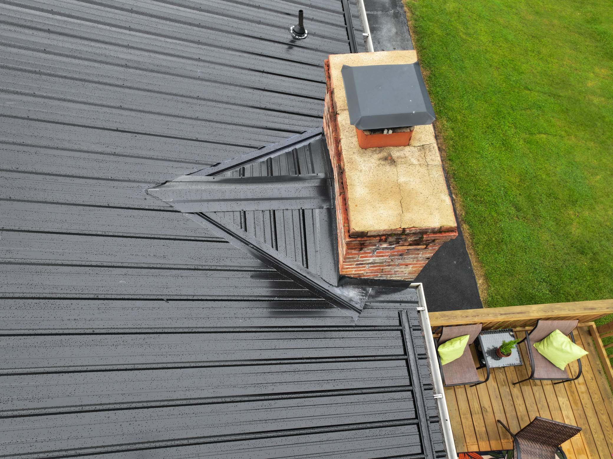 Turner Residence by Omnia Roofing