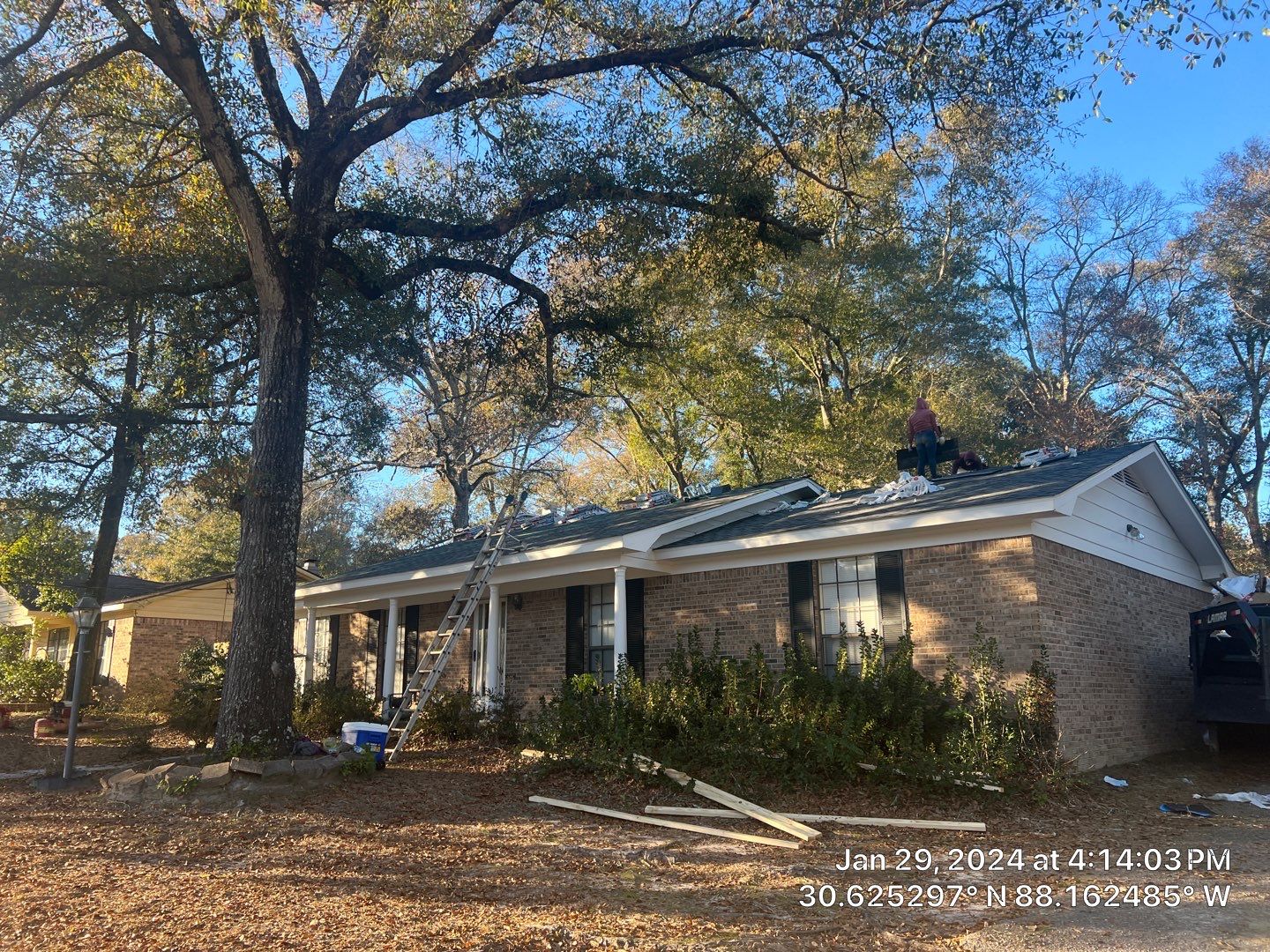 Roof replacement by American Roofing & Construction LLC