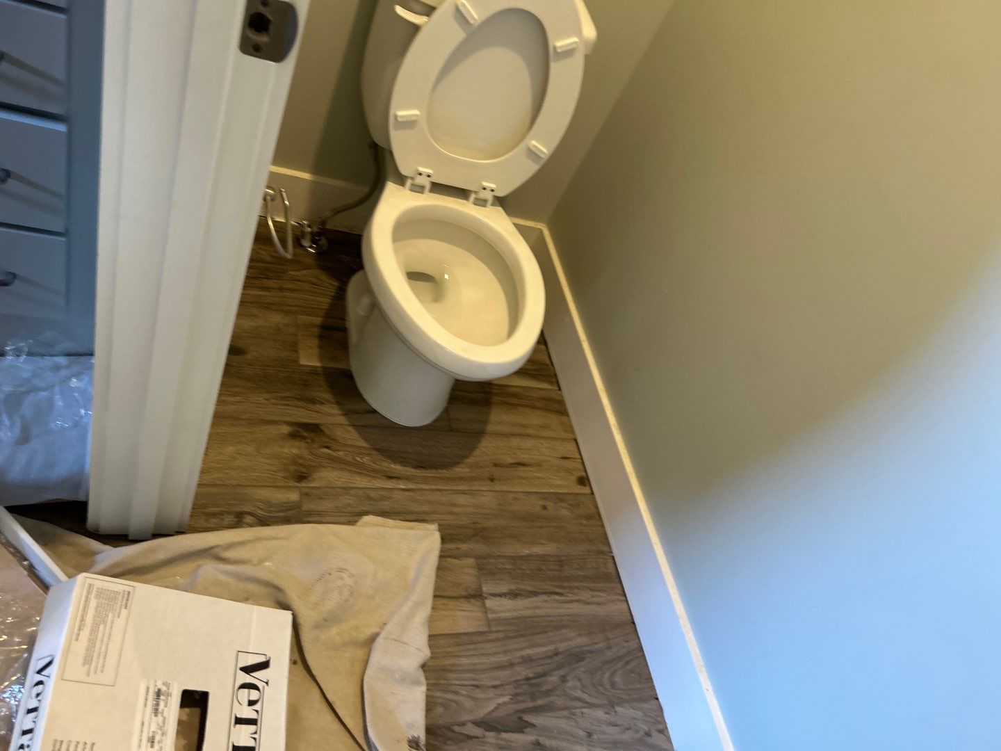 Shower upgrade by Footprints Floors of Nashville