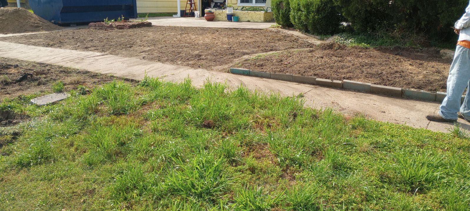 Instant Curb Appeal: Front Yard Transformation for Mr. Stanley! 🏡🌿 by Texas Urban Elements