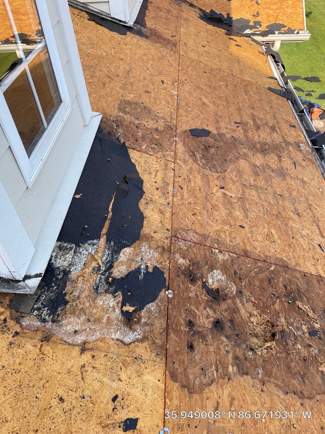 Residential Roofing Installation using Owens Corning Oakridge Roofing System by Undersun Roofing 