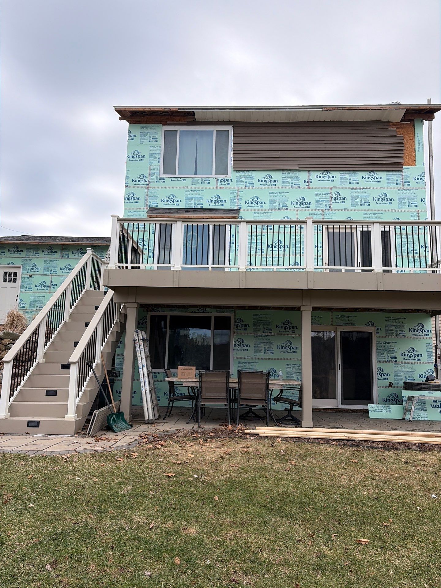 Siding Replacement using Alside Charter Oak D4.5" by 180 Contractors