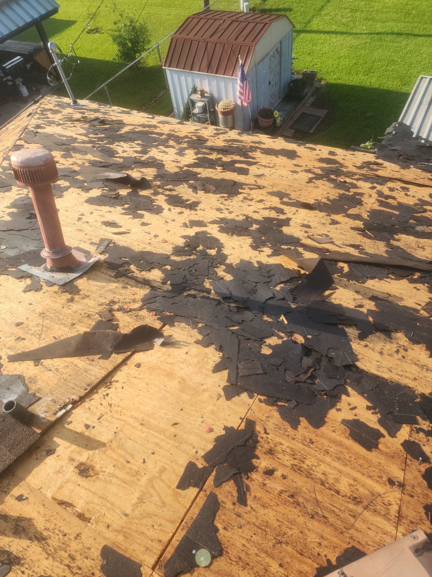 Residential Roofing Installation using Owen's Corning Duration (Lifetime) Shingles by Roof Repair Company