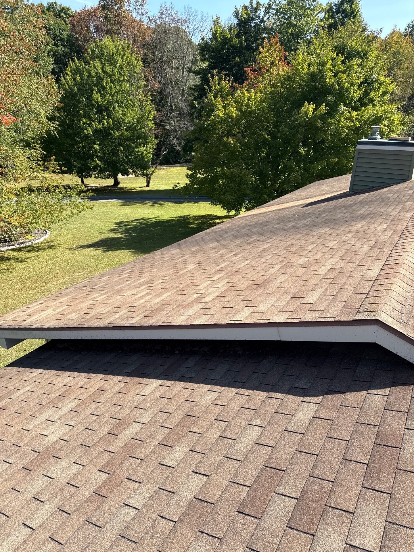 Roof Replacement using Owens Corning Sand Castle and Siding Replacement using Odyssey Plus D4" Wood Grain by 180 Contractors