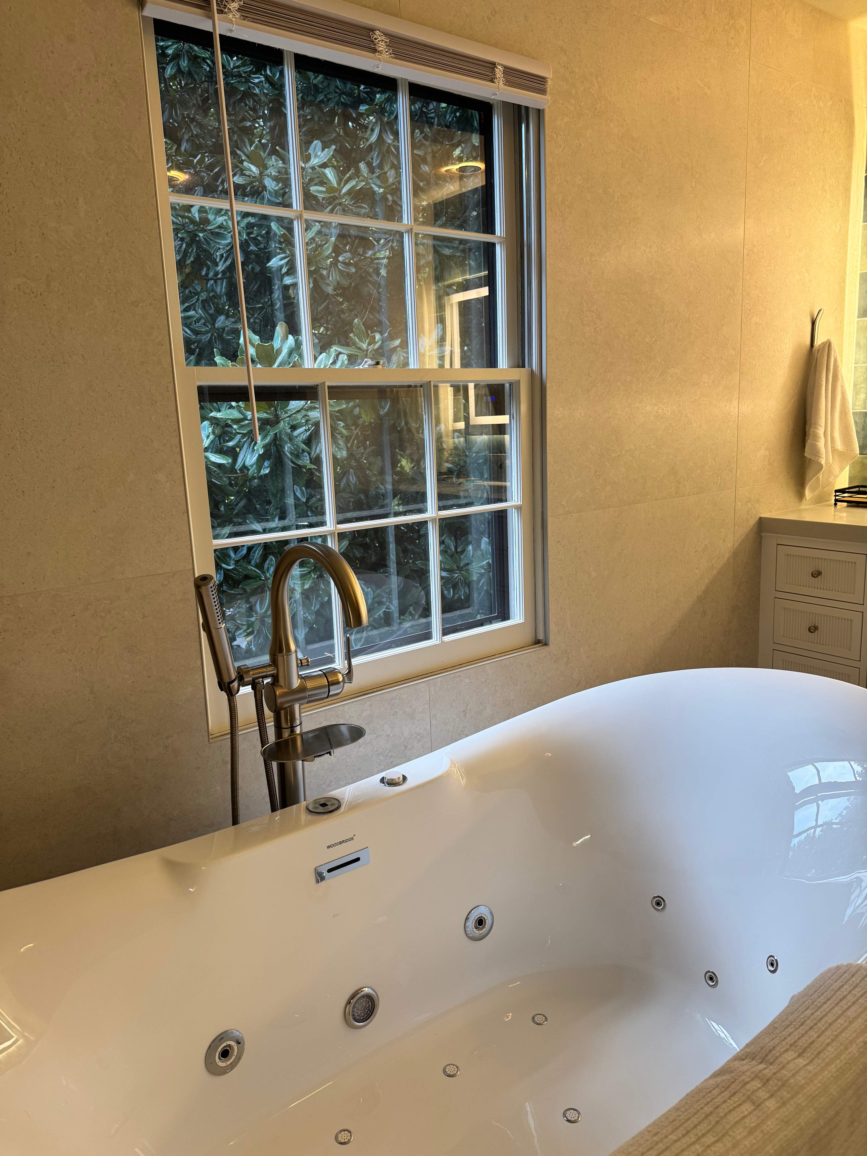 Master bathroom remodel by Prudencio