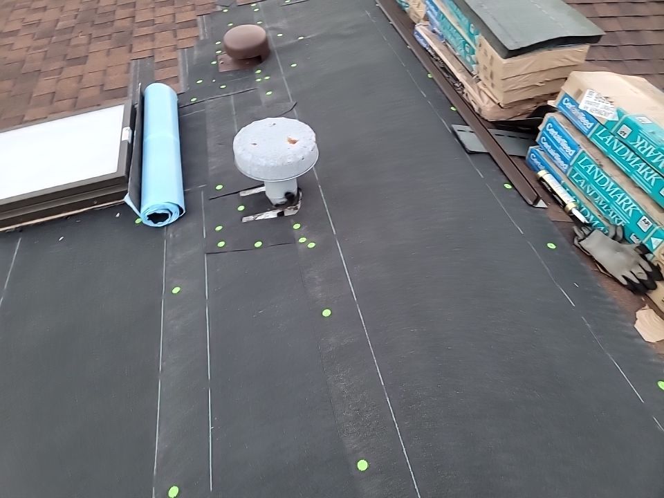 CERTAINTEED LANDMARK COLOR: BURNT SIENNA DRIP EDGE: MUSKET BROWN by Eagle Eye Roofing