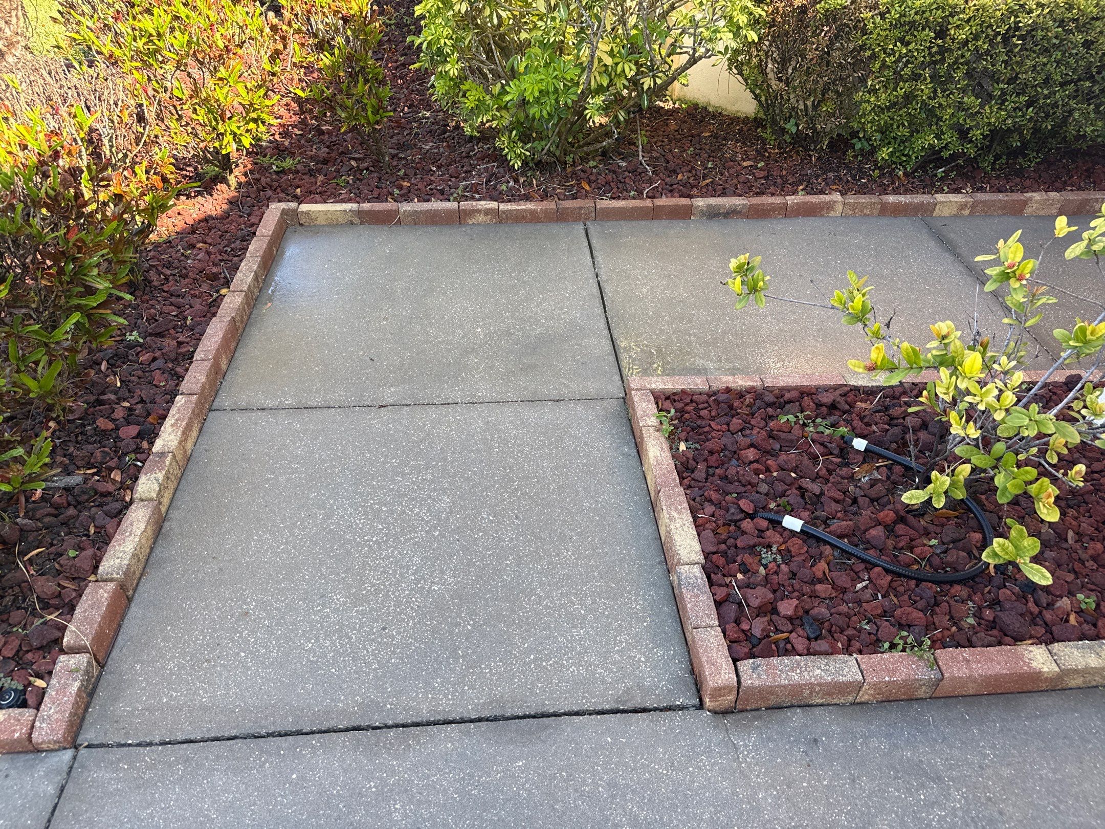 Driveway, Pool Deck & Lanai Cleaning – Heritage Harbour Golf Club, Bradenton, FL by Sunshine AquaWash