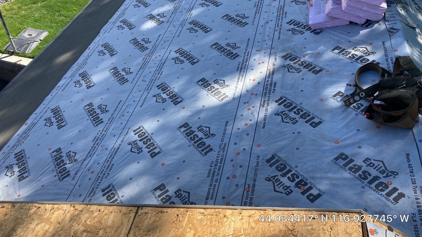 Fruitland Idaho Single Level Residential Roofing Installation using Owens Corning by ID Roofing LLC