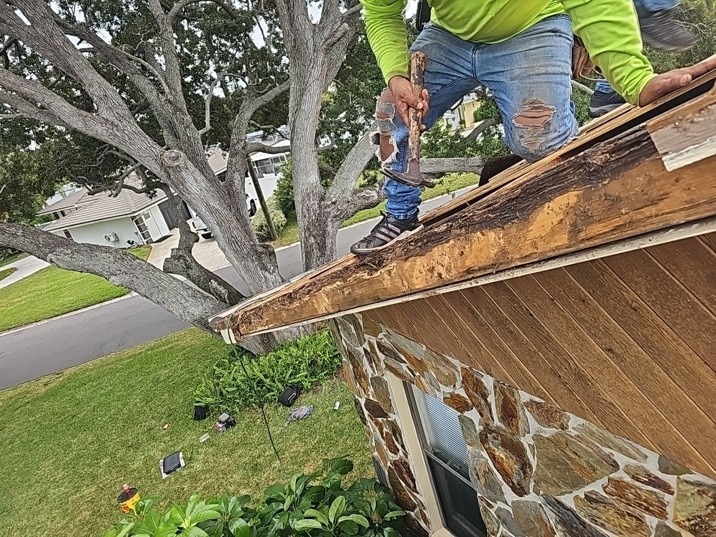 Project in Largo 33770 by Mitchell Roofing Company LLC 