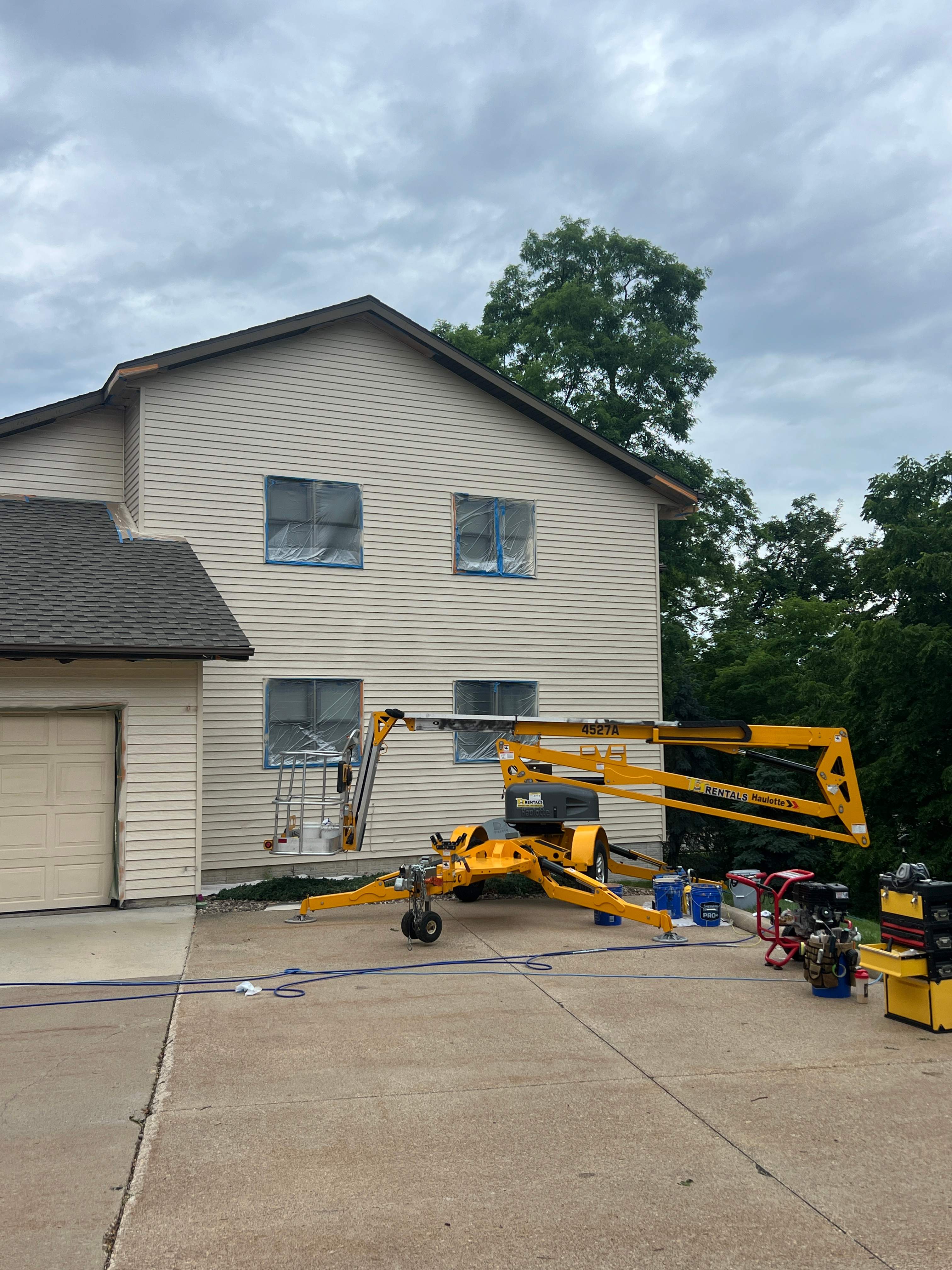 HOA Building Refresh by Grandview Painting